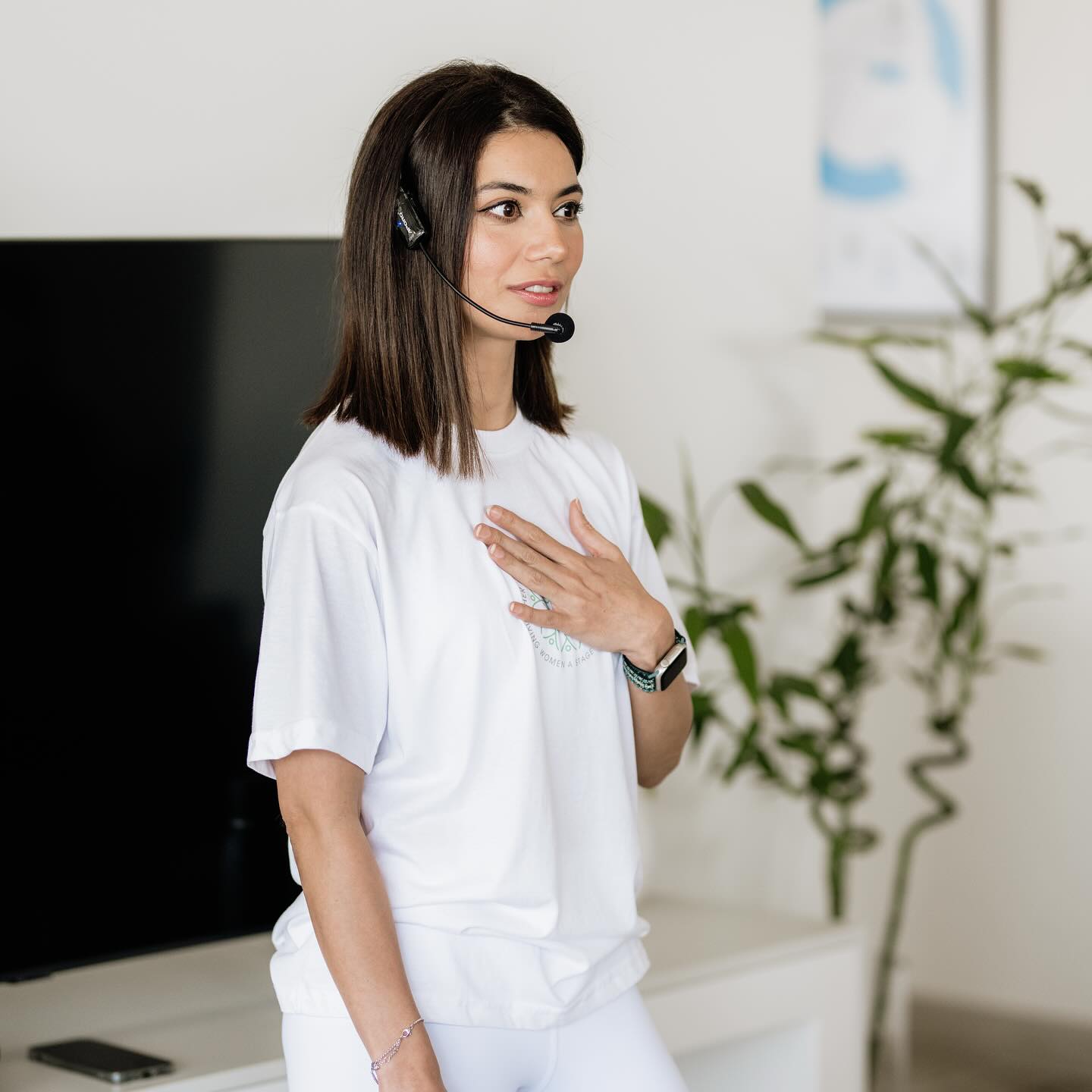 It’s a humbling experience to work alongside such incredible individuals.
Their resilience, empathy, and commitment to creating meaningful change is deeply inspiring and a reminder of meaningful change is possible.
“These are the kind of people who don’t just talk about impact, they live it.”
Feeling grateful to be part of this journey alongside such powerful change-makers. 💫
@hermenow.ae Accelerator 2024
#wellness #mindsetcoach #workshop #almabyanam