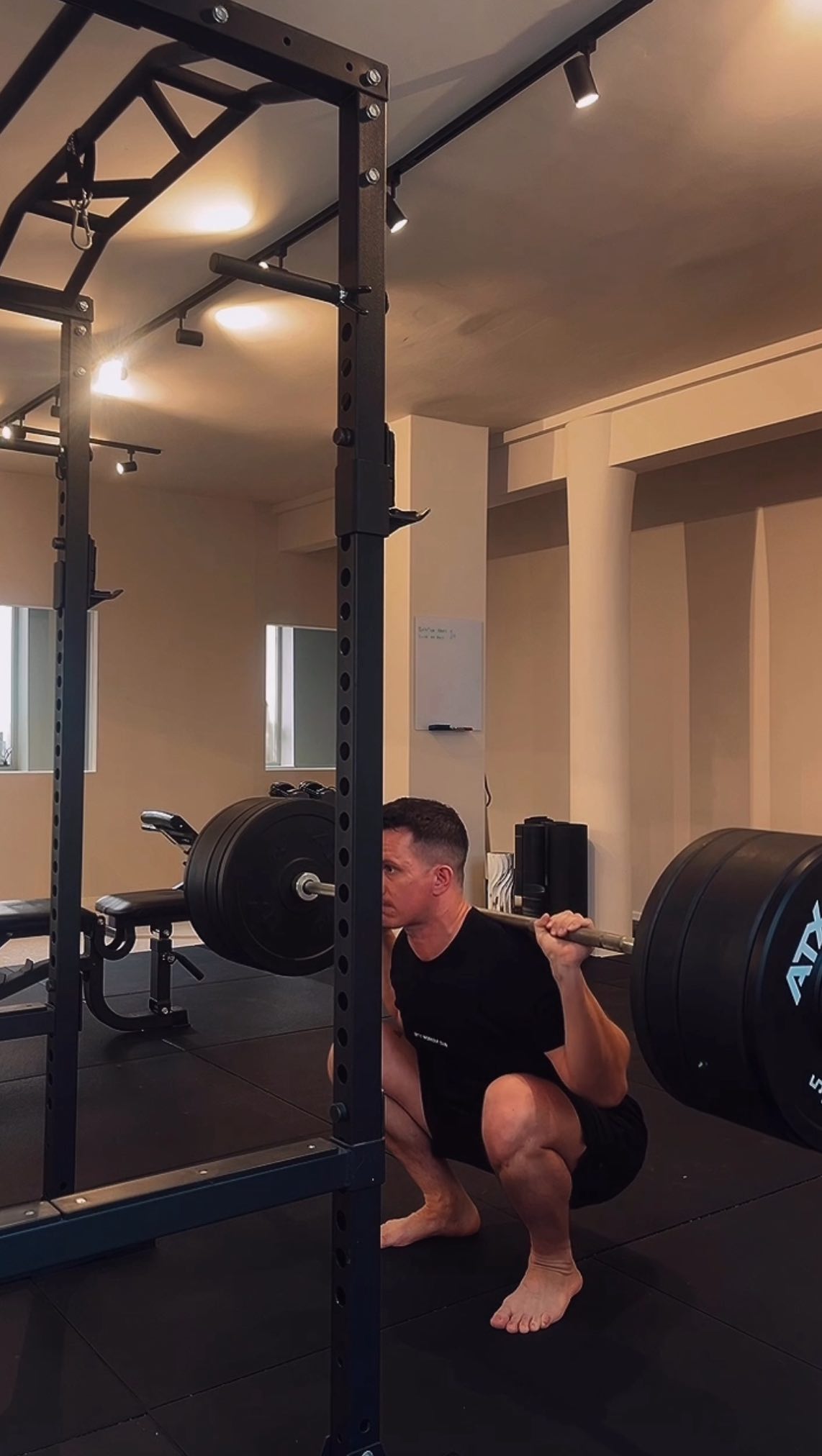 Premiere is coming closer 🏋️♀️🏋️
Jetzt noch einen der letzten Plätze sichern und das einzige und beste Seminar zu Unterkörper Krafttraining besuchen dass du brauchst 🤝
Get your spot ➡️ coach-julian.de
#weightlifting #retreat #stuttgart