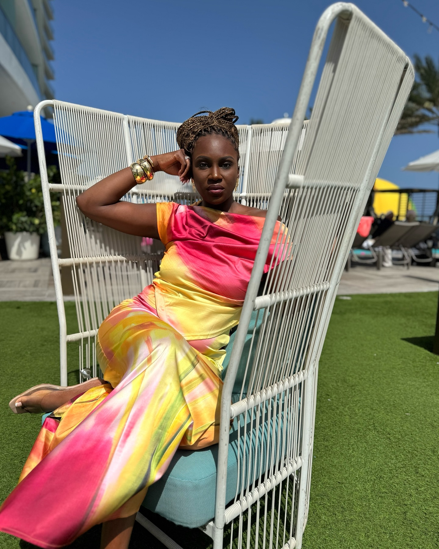 Surrounded by beauty, anchored in sisterhood, and shining in my own lane.✨
Because luxury isn’t just a look—it’s the company you keep.
#BestieDuo #SisterhoodAndSlay #LuxeEnergy#BlackGirlLuxury #SlayInStyle #MelaninAndMimosas #ElevatedMoments
#ChicAndConfident #UnapologeticallyHer
#LuxuryWithPurpose