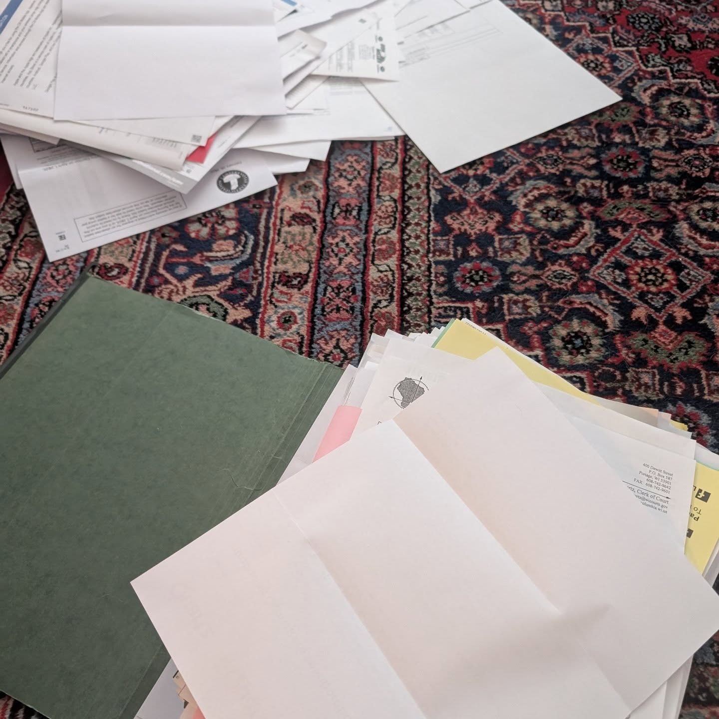 📁 Files bursting at the seams? Swimming in paperwork? 🫠 If sorting through it all makes you want to run and hide… you're not alone — but you're in luck!
At Sweet Sanctuary, paper pile nightmares are our specialty. We love creating functional filing systems, helping you decide what’s actually worth keeping, and making it easy to find what you need when you need it. 🗂️✨
Ready to reclaim your space (and sanity)? Let’s tackle that paper clutter together!
📞 608-218-4581
#PaperClutter #HomeOfficeHelp #OrganizedLife #FilingSystemFix #DeclutterWithUs #SweetSanctuaryServices