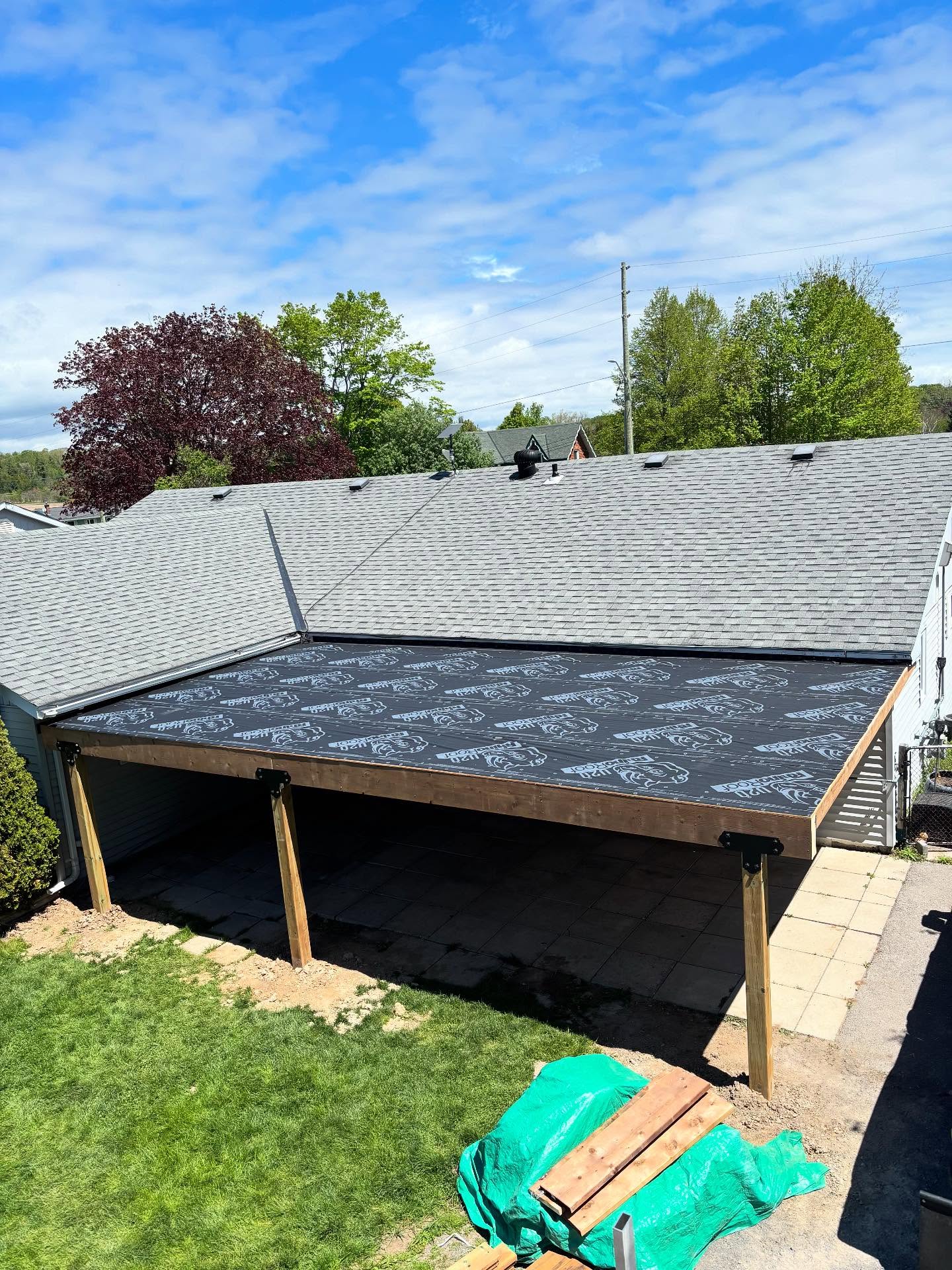 16’ x 28’ back patio framed. Ready for metal roof and aluminum details.
.
.
.
.
#carpentry #woodworking #framing #backpatio #customcarpentry