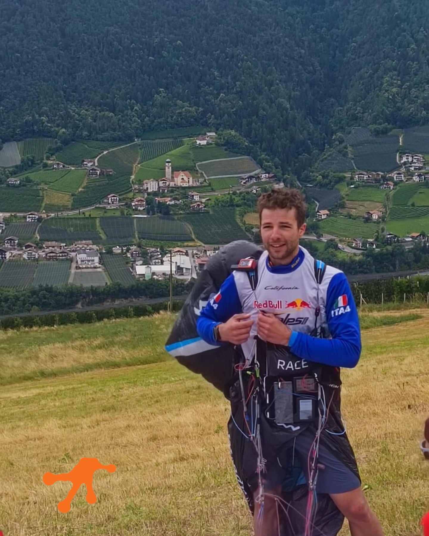 Ieri @davidesassudelli è arrivato a @meran.o2000
Siamo orgogliosi di supportarlo nella sua incredibile avventura alla Red Bull X-Alps 2025! 🪂⛰️🔥
Un atleta determinato e coraggioso, pronto ad affrontare una delle gare d’avventura più estreme al mondo.
Insieme, voliamo più in alto.
Scopri di più: LINK IN BIO
@schenna.scena
#intactsolutions #intact #growingsolutions