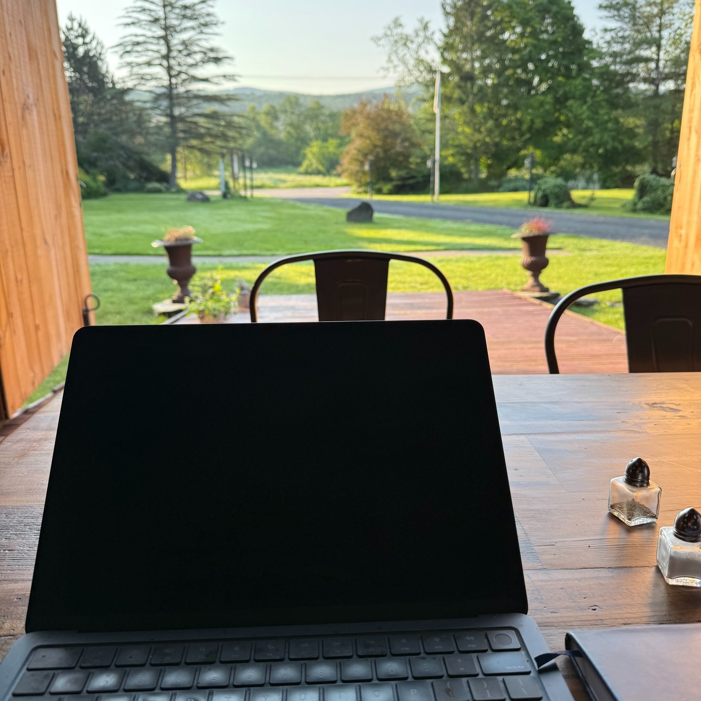 Dreaming of the perfect vacation—but still need to get your work done? 🌄💻✨
We’ve got the solution. Thanks to free high speed Wi Fi throughout the property, you’ll stay effortlessly connected for video calls and deep focus work in the peaceful setting of the barn, the backyard, or cozy shared spaces .
And when your workday wraps up, settle into our super comfy beds with premium linens, ensuring a restful sleep before waking up to a gourmet, cooked to order breakfast.
This could be your office and oasis at the 1824 House Inn + Barn—where productivity and comfort go hand in hand. 🛏️🌿
Book now at link in bio.
📍 1824 House Inn + Barn, Waitsfield, VT
#madrivervalley #RemoteWork #WorkLifeBalance #1824House #StayComfy #HighSpeedWiFi #VermontRetreat