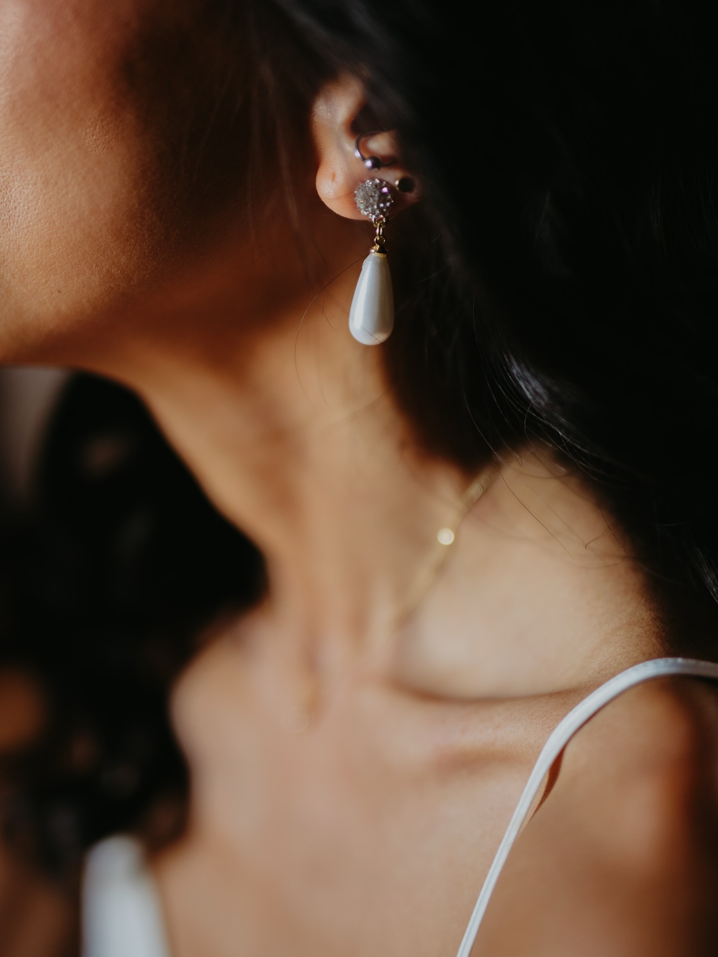 SUSIE & JUSTIN REWROTE IT —
Cali edge, Korean heart, Ibiza spirit,
dusted with a little Burning Man wild.
.
A Bride & Groom that met each other in the middle of the aisle and walked into their ceremony together 🫶
3 Dress changes.
No cake for this couple. But a delicious (and HUGE) tiramisù.
Cocktail mixing mid ceremony.
Bubbles and confetti.
A singing Bride surprise.
Edible tablescape. Artwork of a bouquet.
🔥🔥
We’re gonna need an L.A minute to get over this one!
Planner. @ibizacloud9
Venue. @lascicadasibiza
dress. @saintbridal
Mua @jo.jamface
Florals & styling @artnatur_ibiza
Catering @lagrandebouffe_ibiza
Content creator @emilyslovevision
@thebossibiza
#ibizawedding #realwedding #weddingphotos #engagedibiza #weddingphotographer #weddingphotography #editorialwedding #wedding #ibiza
#antibride #theantibride @_anti_bride