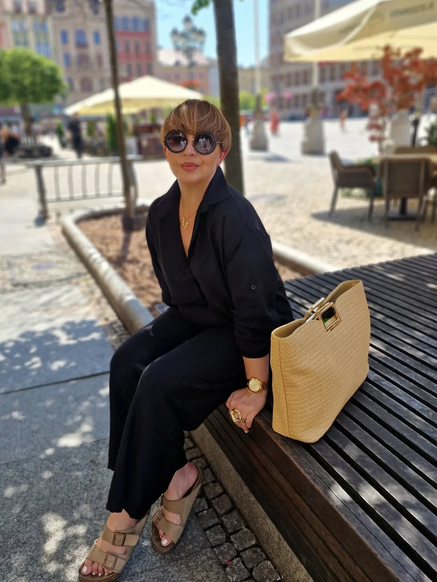 _momof3.woman_wife