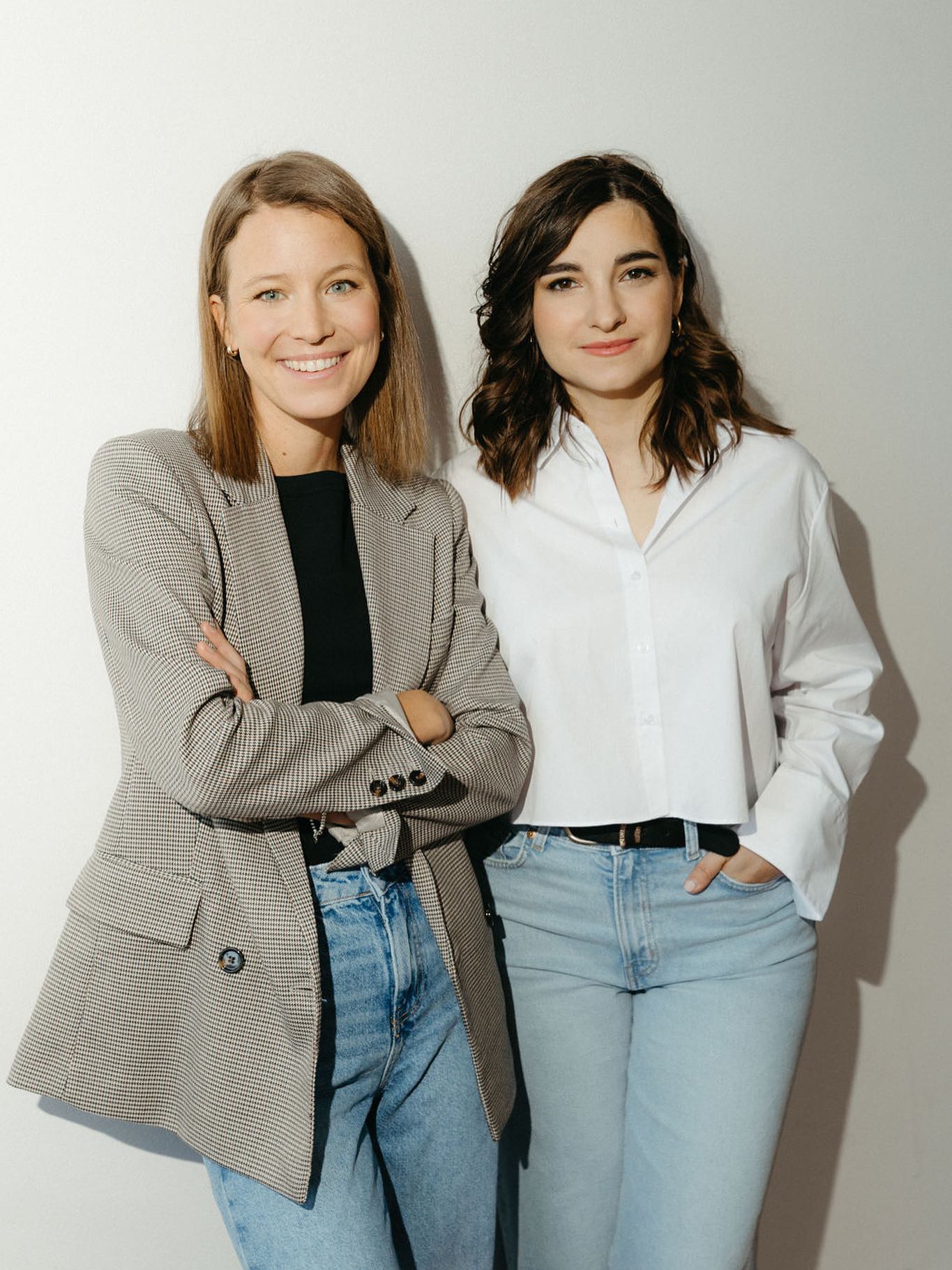 2026 s’annonce une aussi belle saison que 2025, et la moitié de nos dates sont déjà réservées ! Un grand merci pour votre confiance 😍
Vous cherchez une équipe pour l’organisation de votre mariage ? N’hésitez pas à nous contacter directement par Instagram ou sur notre site internet : erikaco.ca !
Photographe : @catherinedeslauriers.photo
Maquillage : @jacinthe.benoit