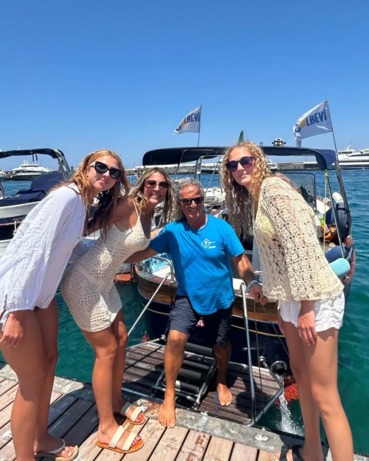 @solbevi_official
#Thegreatbeauty
@capriexcursions