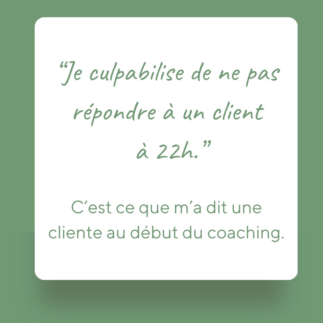 “Si je ne réponds pas à ce mail que je viens de recevoir à 22h de mon client, il va aller travailler avec quelqu’un d’autre.”
ou encore :
“J’ai l’impression que si je ralentis, tout va s’écrouler, que mon business va s’arrêter.”
Ces phrases je les entends tellement souvent de la part d’entrepreneur que je rencontre.
Des dirigeant.es fatigué.es de courir, d’être disponible H24.
Et en même temps à l’idée de lever le pied… la culpabilité débarque et ces idées noires avec :
“Si je m’arrête, je perds ma valeur.”
“Si je ralentis, je deviens faible.”
“Si je ne répons pas, je vais tout perdre.”
Et avec dans un coin de ta tête, l’idée tenace :
“Je n’ai pas le droit, je ne peux pas faire autrement, c’est moi qui est voulu entreprendre.”
Alors laisse-moi te dire ça, car je crois que tu as besoin de l’entendre :
“C’est ok de ne pas finir ta to-do-list.”
“C’est ok d’entreprendre sans bosser 10h par jour.”
“C’est ok de répondre à un client le lendemain matin ou le lundi suivant.”
Ralentir, ce n’est pas renoncer.
C’est choisir ce qui compte vraiment.
C’est décider que ton bien-être fait partie du deal.
C’est t’honorer au lieu de t’épuiser.
Je vois ce basculement chez les personnes que j’accompagne.
Ce moment où elles comprennent que leur valeur ne dépend pas de ce qu’elles produisent.
Alors je leur pose cette question :
**Qui serais-tu si tu n’avais plus rien à prouver ?**
Dis moi en MP ta réponse à cette question puissante.
#slowpreneuriat #entreprendreautrement #burnoutentrepreneur #fatiguechronique #dirigeanteépuisée #coachingdirigeant #paulinecoach #jefaismonpremierpas #premierpas #vignoblenantais #clisson #nantes #entrepreneur44 #dirigeant44 #entrepreneuriat #équilibrevieprovieperso #épuisementpro #lorouxbottereau #vallet