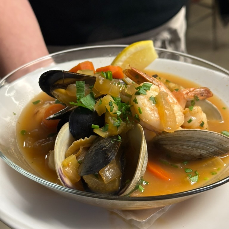 🌿 Weekend Dining at 1824 House Inn + Barn 🌿
Experience the essence of Vermont's casual dining cuisine this weekend at 1824 House Inn + Barn in Waitsfield. Our summer dinner service is in full swing, offering a menu that celebrates local flavors and seasonal ingredients.
🍽️ Dinner Highlights:
Kansas City BBQ Ribs from @5thquartervt, served with house-made coleslaw and slow-cooked baked beans
Cioppino – a hearty seafood stew with a rich tomato broth
Chimichurri Bowl featuring @kenyonsvariety skirt steak, rice, avocado, roasted corn, tomatoes, and pickled onions
Misty Knoll Chicken braised in white wine and herbs
Smoked Pork Belly Burnt Ends and Crispy Calamari
Join us for dinner on Friday and Saturday nights in our rustic Vermont barn. Reservations are highly recommended to ensure your spot.
📍 1824 House Inn + Barn
2150 Main Street, Waitsfield, VT 05673
📞 (802) 496-7555
📧 stay@1824house.com
Reserve your table now at link in bio.
#1824House #MadRiverValley #VermontDining #FarmToTable #WeekendEats #EatinABarn #SummerMenu #LocalFlavors #WaitsfieldVT #comeforthemountainsstayforthefood