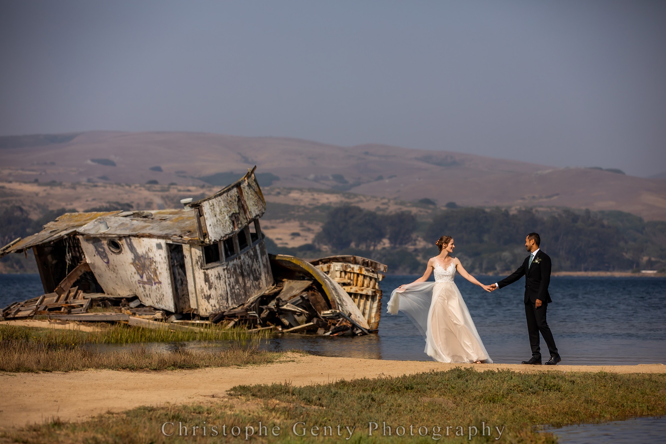 Georgina & Hai Just the bride and groom on a relax weekday afternoon, no wedding—just sun light, love, wind, and wild coastal beauty at Point Reyes.
#PointReyes #CouplesSession #CoastalLove #ElopementVibes #RomanticEscape #napaphotographer #christophegentyphotography #wedding #weddingphotography