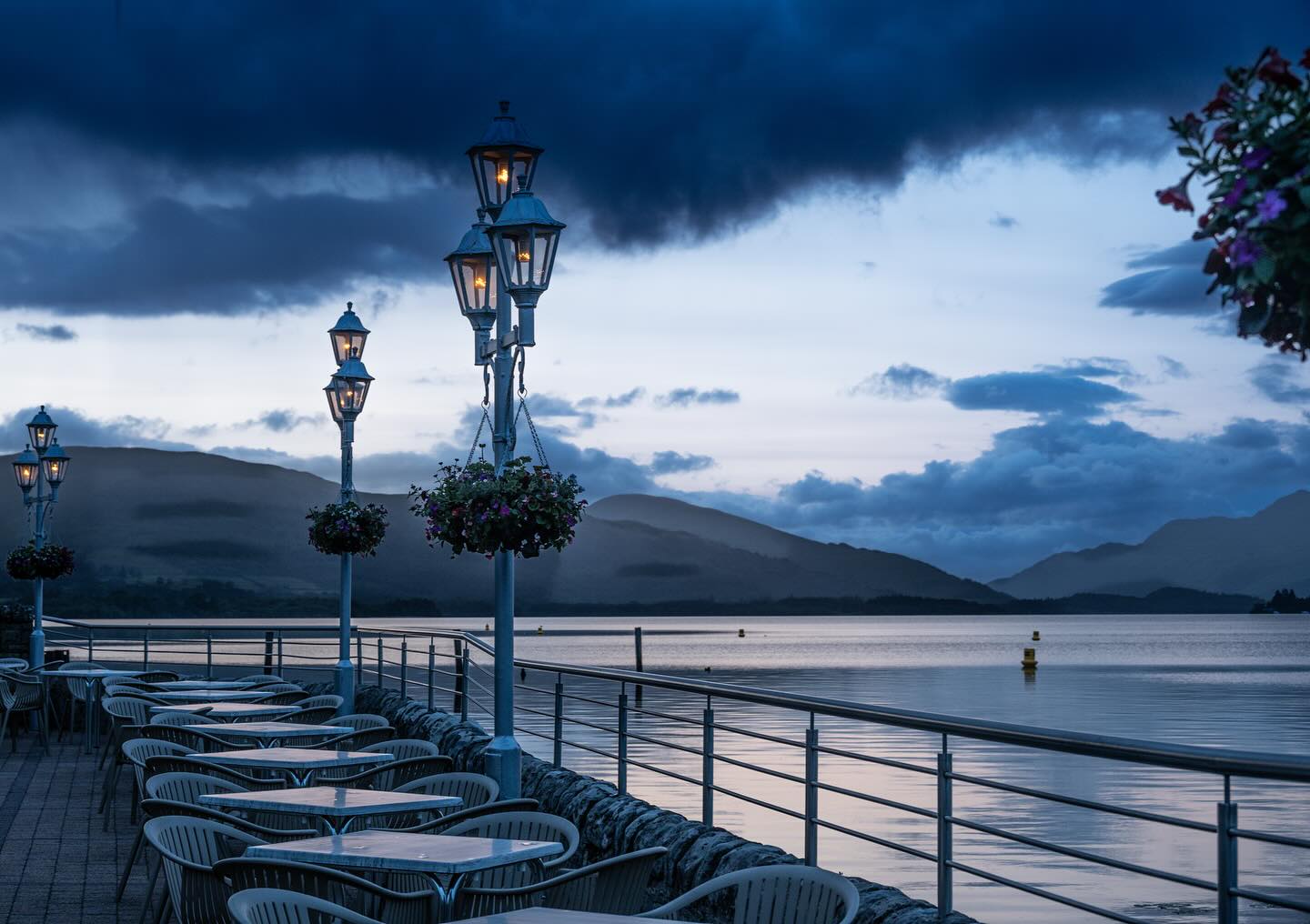 A scenic stop on our recent Scottish road trip. We stayed at Duck Bay right on the edge of Loch Lomond, and it didn’t disappoint. Incredible views, peaceful vibes, and a mini recharge before a big weekend of creative work and muddy adventures.
#LochLomond #DuckBay #BallochViews #CreativeRoadTrip #MogwaiOnTheMove #ScottishStay #MogwaiMedia #duckbaymarina