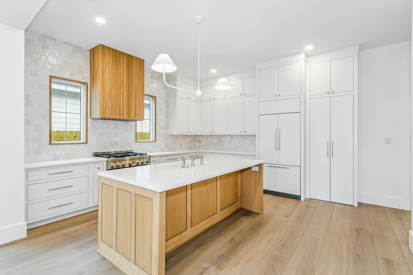 🏡1322 E Fisher St.
Another new construction in East Hill complete! We can’t wait for the lucky family that gets to call this home. So many great features in this build, but we think the butlers pantry and flex room are top of the list!
Details:
2000 SF
3 Bedrooms, 2.5 Bathrooms, Flex Room
Hidden Butler’s Pantry
Quartz Countertops
Custom Cabinetry
Reeded White Oak Hood Vent
Large Walk-in Shower
Stained Tongue and Groove Porch Ceiling
Paver Driveway
@rhettgross @caitgross
Design: @ahappy_haven
Landscape: @rstanford22
Cabinets and Hood Vent: @gulfsidecustomcabinetry
#customhome #homeinspiration #newconstructionhomes #designideas #generalcontractor #floridahomes #pensacola