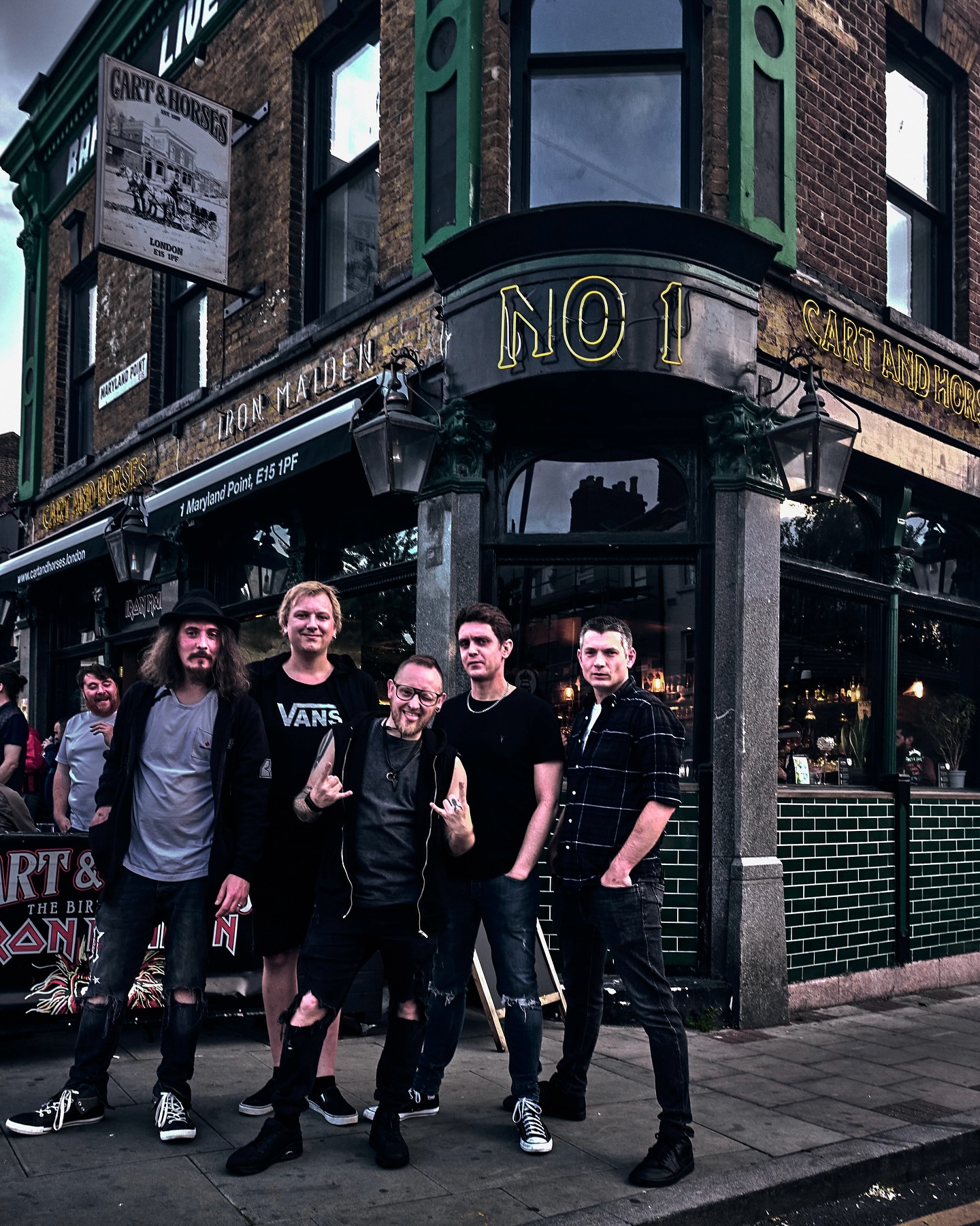A look back at our Last Embrace live debut ๐ฅ
Junction 28 ๐ค birthplace of @IronMaiden
Big thanks to everyone who packed out @cartandhorseslondon - London, weโll be back.
Credit to @ruperthitchcoxmusic for capturing the night ๐ธ
#junction28 #lastembrace #outnow