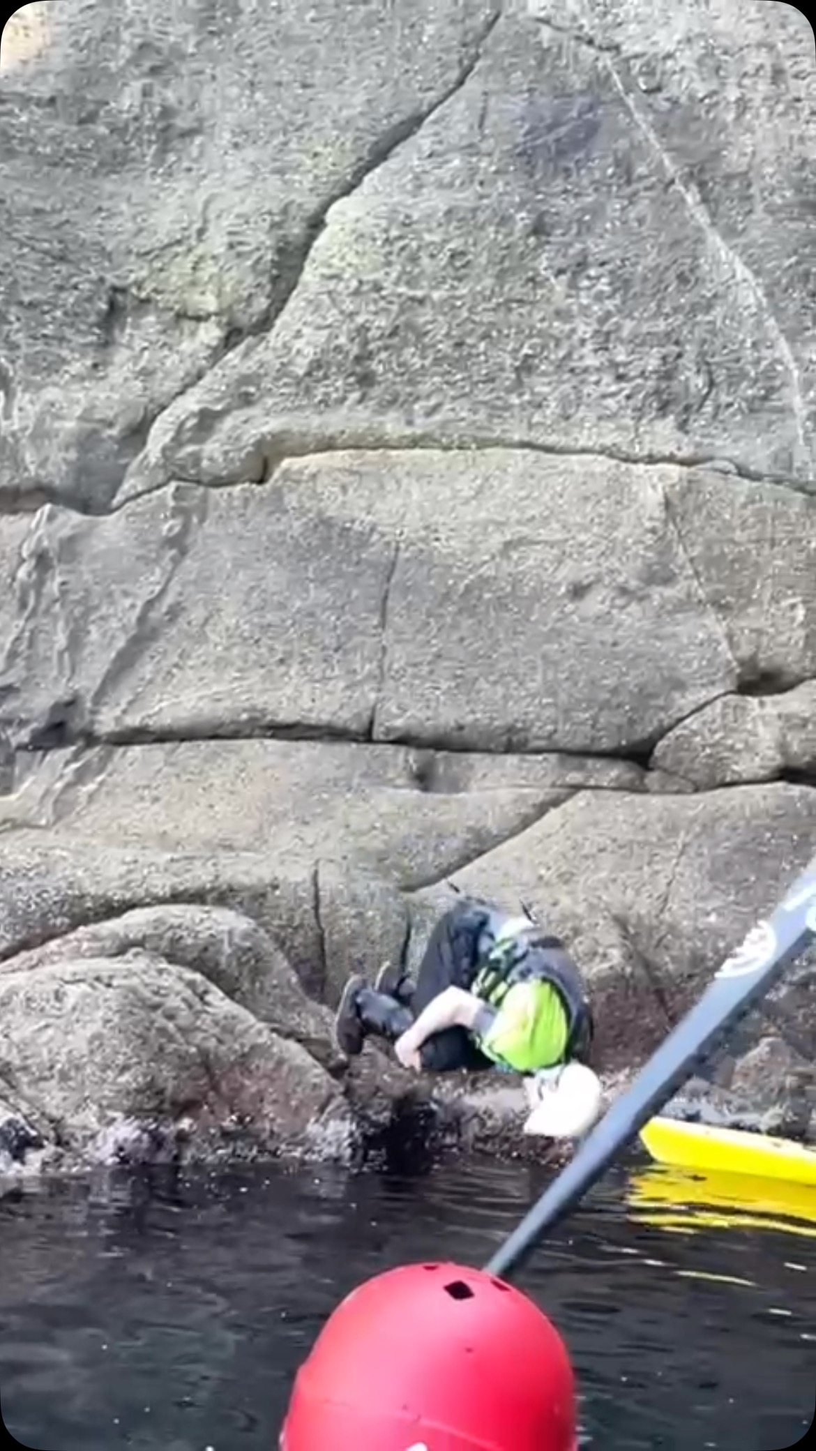 Taking time for some fun while helping @asobi.master, @hokkaido_great_adventure, and @mibo8866 with some scouting and professional development!
#paddling #paddlesports #seakayaking #adventure #outdoors #japan