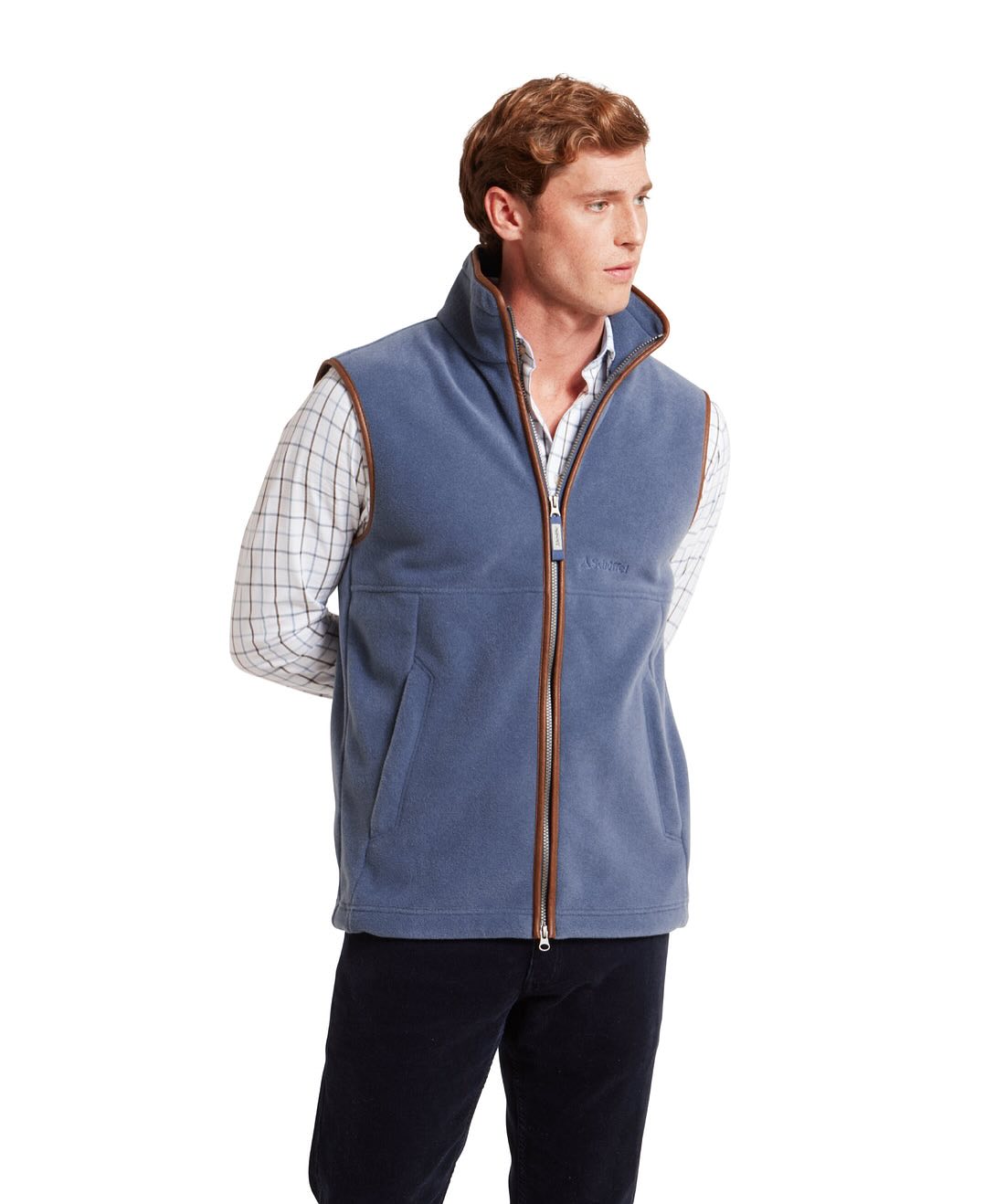 The classic men’s fleece gilet - Schöffel Oakham now available in the new colour at Henry’s.
Smart, practical, and timeless.
#schöffel #fleece #gilet #oakham #schoffelcountry #cotswold #countryclothing #countrylife