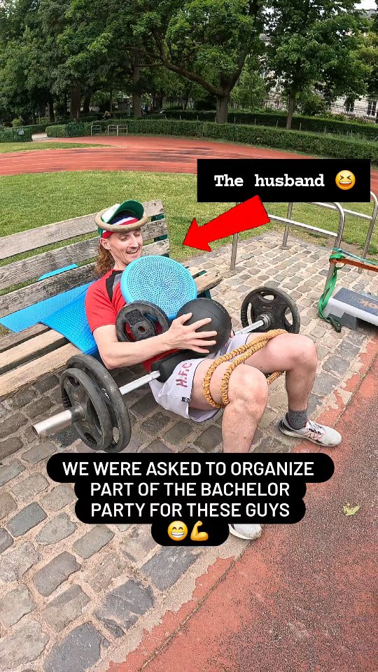 Sometimes exercising is just about taking that fresh deep breath and enjoy the outdoors with your friends!
We hope we did a great job entertaining these guys as they chose us to be part of their bachelor party program 😁💪🎉
Cheers guys!
#belgium #brussels #brusselsworkout #parcducinquantenaire #boisdelacambre #bachelorparty #injuryprevention #fun #outdoorworkout #bootcamp #certifiedpersonaltrainer #certifiednutritionist #explorepage #hiit #hyrox #cardioworkout #runners #running #musclegainz #fatloss #healthcoach #healthyfood #healthylifestyle✔️ #healthylife