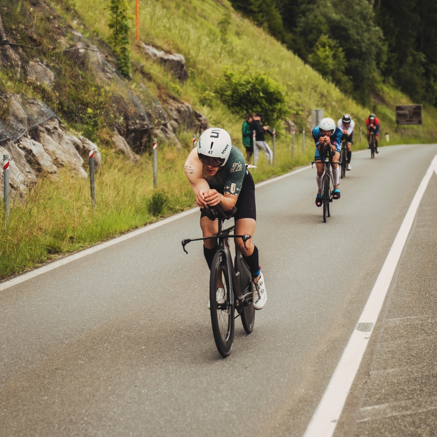 @challengekaiserwinklwalchsee race week 🔥. Probably my favorite race course 🏞️ on the calendar. Keen to give it a crack ⚡️ and test my current shape.
#chasetogetchased#fullthrottle#surpassyourself#raceweek
📸 @michi_hari