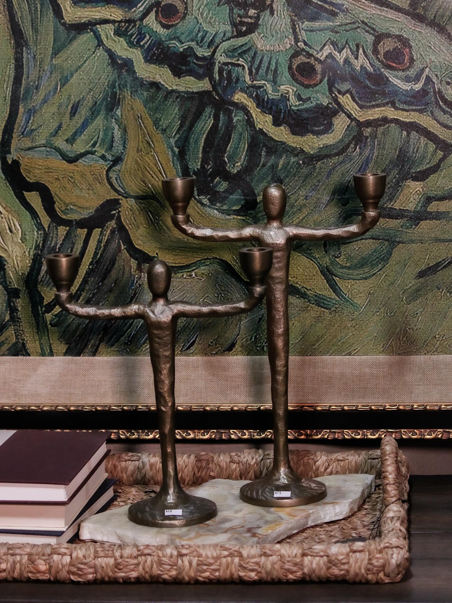 Design is in the details—and we love every one of them!
Styled by Amparan Design. Designed for you.