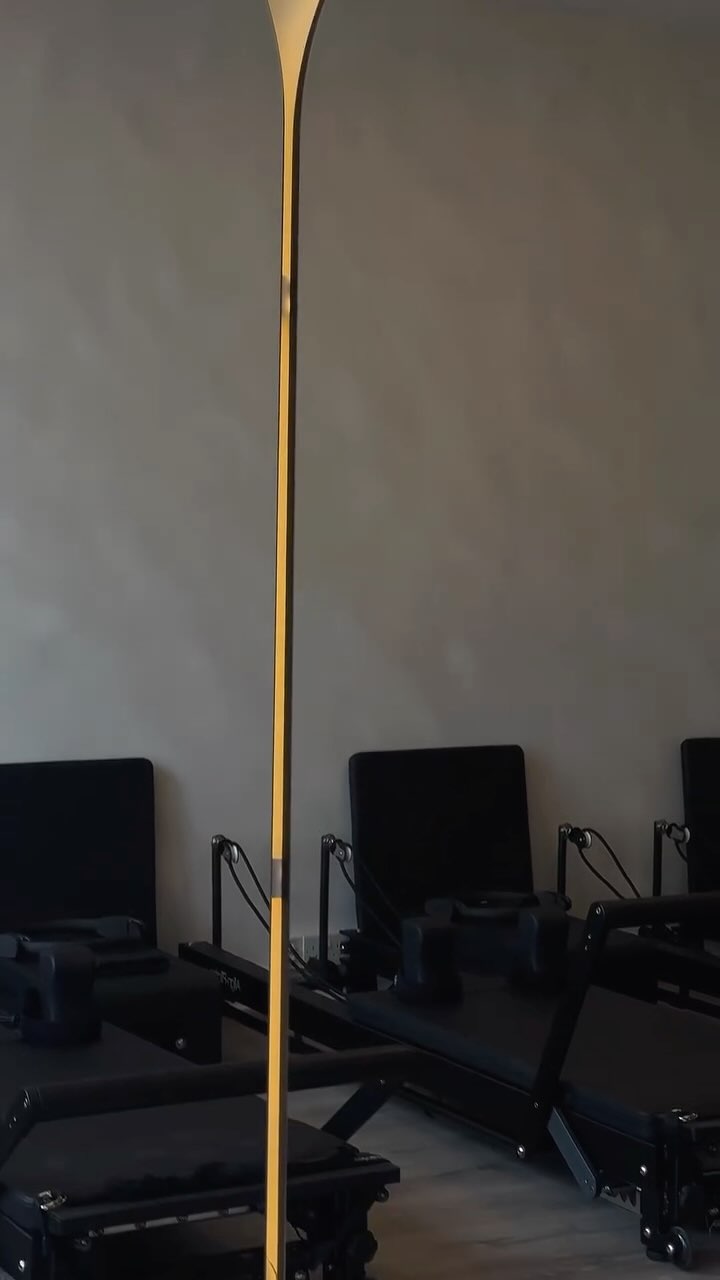 ✨ Strengthen, Lengthen, Recover ✨
Reformer Pilates isn’t just a workout—it’s a full-body transformation. Whether you’re looking to build strength, improve flexibility, enhance posture, recover from an injury or support rehabilitation, the reformer has your back (literally!).
✅ Increases core strength
✅ Improves flexibility & mobility
✅ Enhances posture & alignment
✅ Supports injury recovery & rehabilitation
✅ Builds long, lean muscles
✅ Reduces stress & boosts mind-body connection
Join us at our Sandwich and Deal studios, where each session is tailored to you—whether you’re a beginner, experienced or on a rehabilitation journey.
Ready to feel stronger and more balanced? Book your class today!
#reformerpilates #pilatesstrong #corestrength #injuryrecovery #rehabilitation #postureperfect #mindbodyconnection #movewithcontrol #sandwichkent #dealkentuk