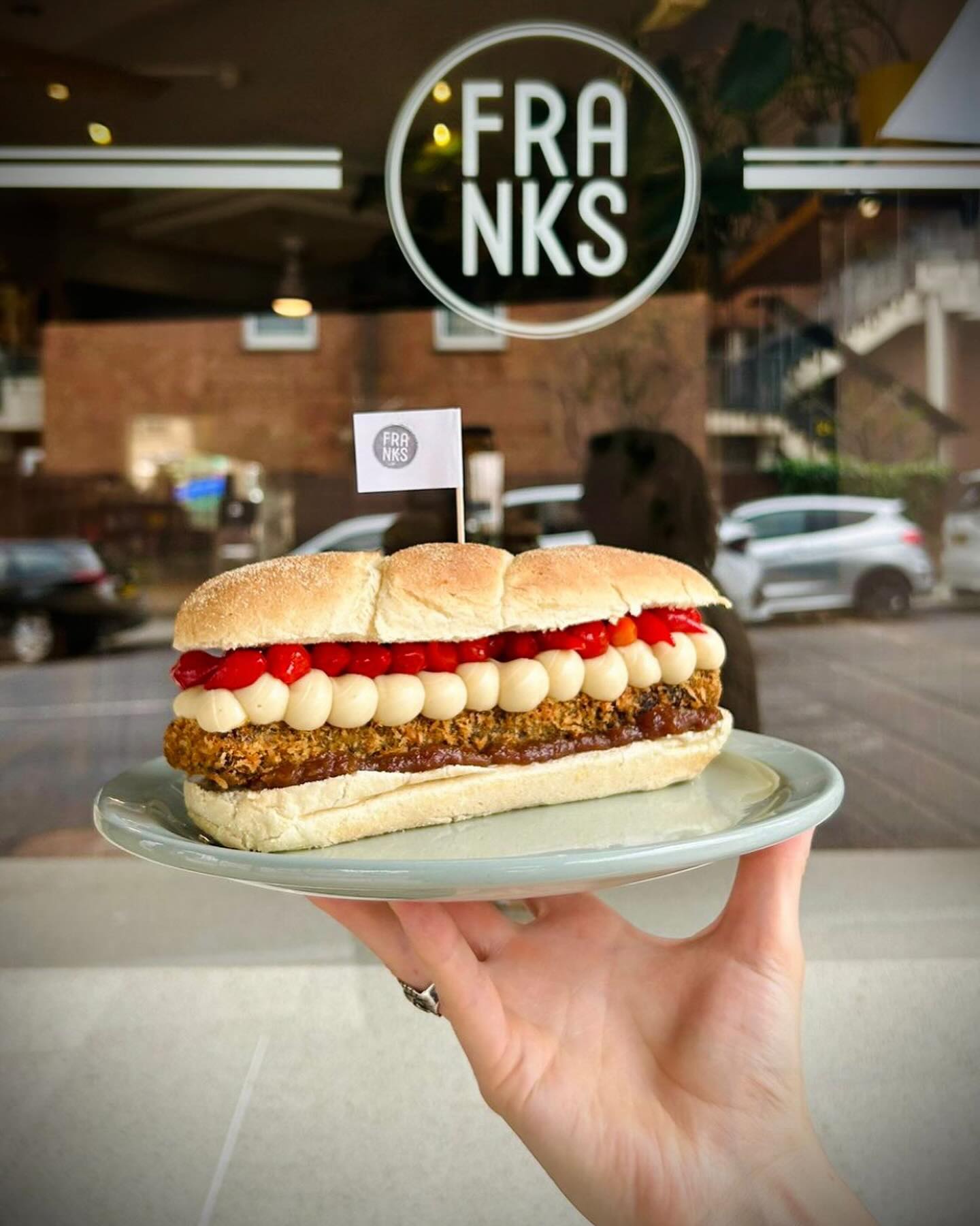 Here’s our nod to the Dutch! Our happy “hours” sub available between 4pm and 6pm with half price cocktails, beers, wines.
It’s an @hgwalter beef cheek croquette, apple jam, roquito and gouda cheese sauce sub. We’re happy cutting it in half 🌝