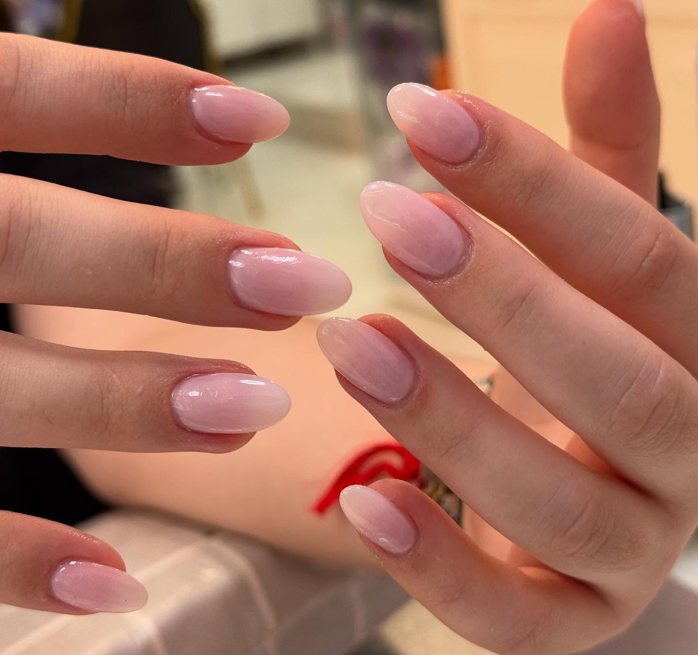 Acrylic nails 💅🏻 Natural look 💕
#nails #Pretty #Girls #Stylish #Glitter #NailArt #NailPolish #Shiny #Beautiful #Beautifulnails #UñasBonitas #ManosBonitas #CuidaTusUñas #Manicura #Pedicura #ManicuraMadrid #PedicuraMadrid #UñasDeGel #PiesBonitos #Acrílicos #Acrylics #UñasPermanentes #manicuraMadrid#pedicuramadrid#PonteGuapa #pestañas#unasperfectas#diseño#nailart#babyboomer