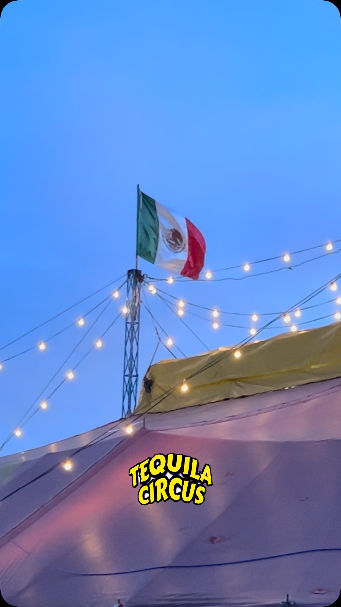 Hasta mañana 😴 tonight the circus sleeps with full hearts 🇲🇽✨🫶🇬🇧 #tequilacircus
.
#circus #tour #hastamañana #goodnight #sweetdreams #dusk #twilight #goldenhour #flag #ripple #fairylights #magical #sparkle #twinkle #mexico #touringcircus #traditionalcircus #circusartist #newdaytomorrow #fullhearts #heartisfull #soul #descansen