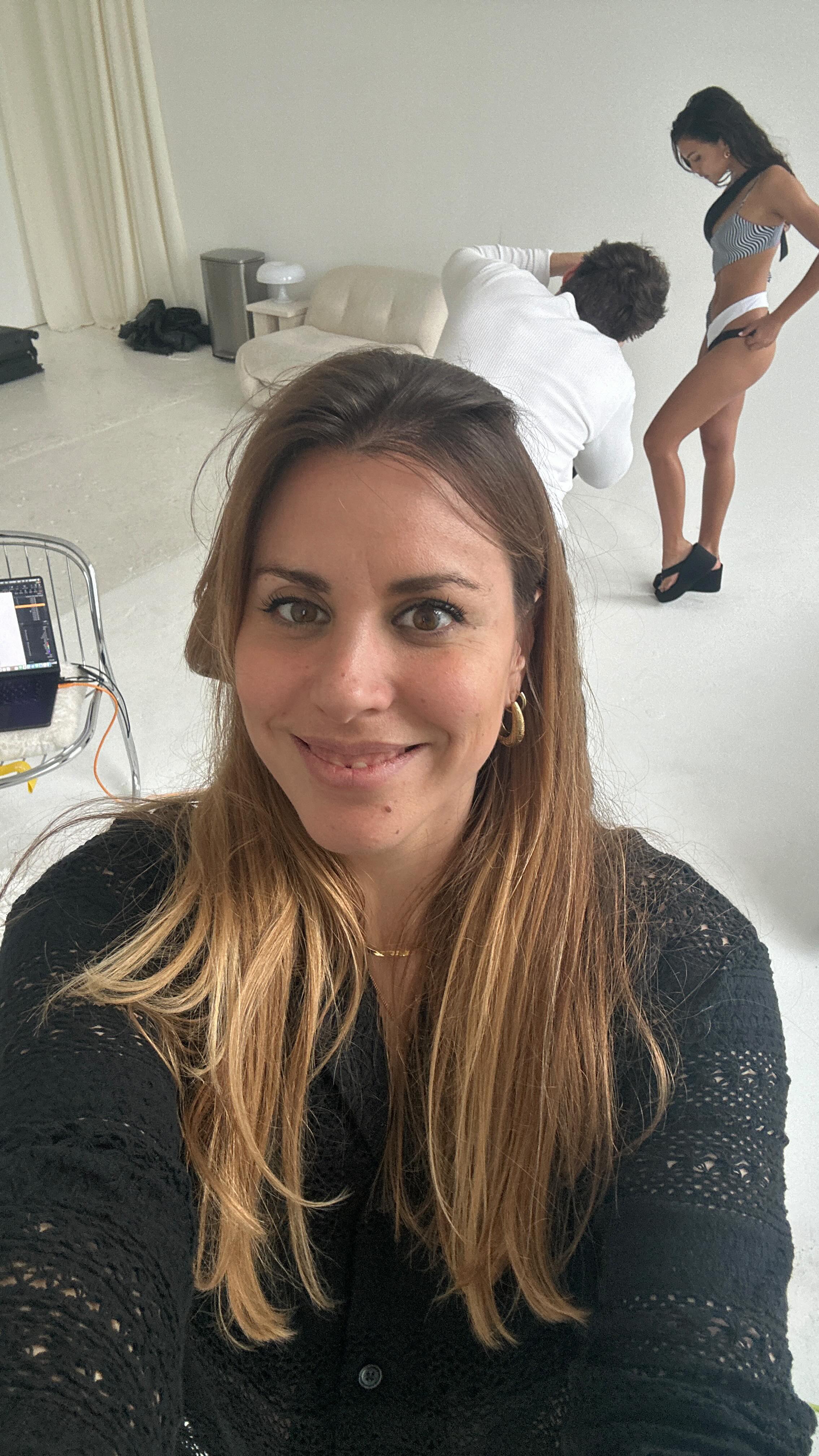 It takes a squad… and a whole lot of coffee ☕
Behind every polished photo is a team that irons, tapes, lifts, laughs, and adjusts 100 times to get it just right.
So much love and effort go into these moments, and we wouldn’t have it any other way ✨
#SanchaTheBrand #Bikini #Swimwear #swimwearfashion #BackstageMagic #DreamTeam #DetailsMatter #MadeWithLove