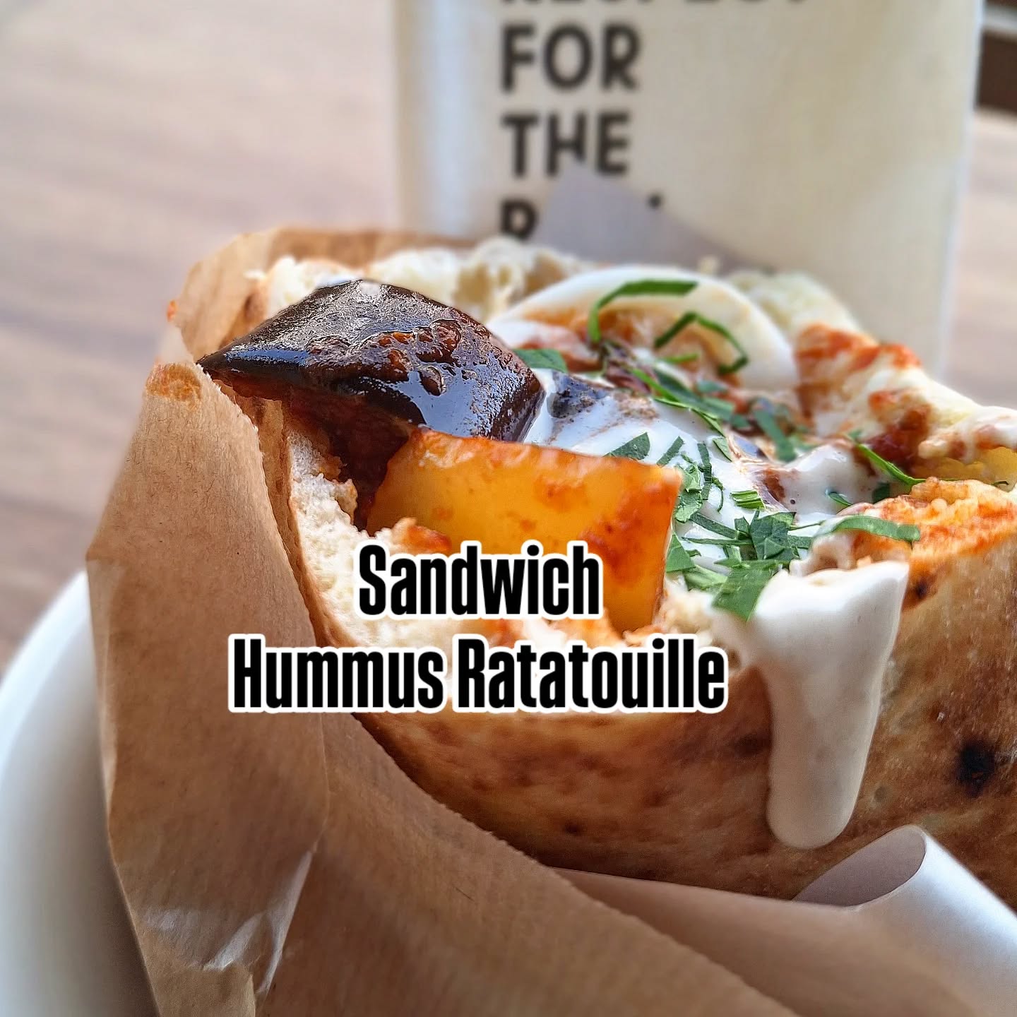 Sandwich Hummus Ratatouille 😋