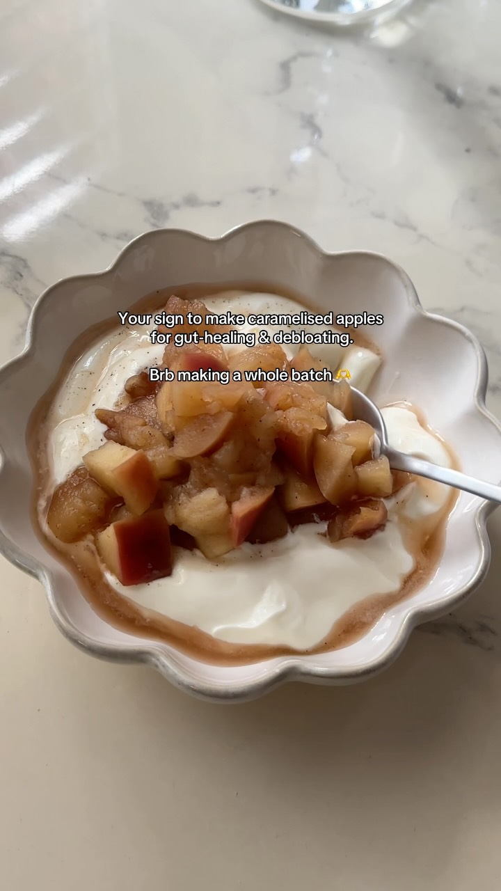 The kind of meal prep no one talks about… but your gut will thank youu 💛
Whats so good about stewed/caramelised apples:
🧬 The apples contain pectin, a type of fiber that feeds the good bacteria in your gut (hello, better digestion).
✍️ The cinnamon helps reduce gas and bloating while keeping blood sugar levels more stable.
🔥 Warming cooked fruit is easier to digest than raw - especially for sensitive tummies.
If you’ve been feeling off, bloated, or sluggish - this might be the gentle little habit you’re missing 🫶
These stewed apples are my weekly go-to now.
Made with just apples, cinnamon, a splash of water, and maple syrup - simple, delicious, and actually does something.
I eat with greek yoghurt for extra probiotics but you can add it to your porrigde, pancakes, anything! 😊
You can batch and refrigerate it ☺️
Save this for your next prep👏
#g#guthealthb#bloatingtipsg#guthealingfoodss#stewedapplesw#wellnessgirld#digestivehealthg#guthealthhacksa#antiinflammatoryfoodsm#mealprepsnackr#realgirlwellnessg#gutresetg#gutfriendlygutfacts