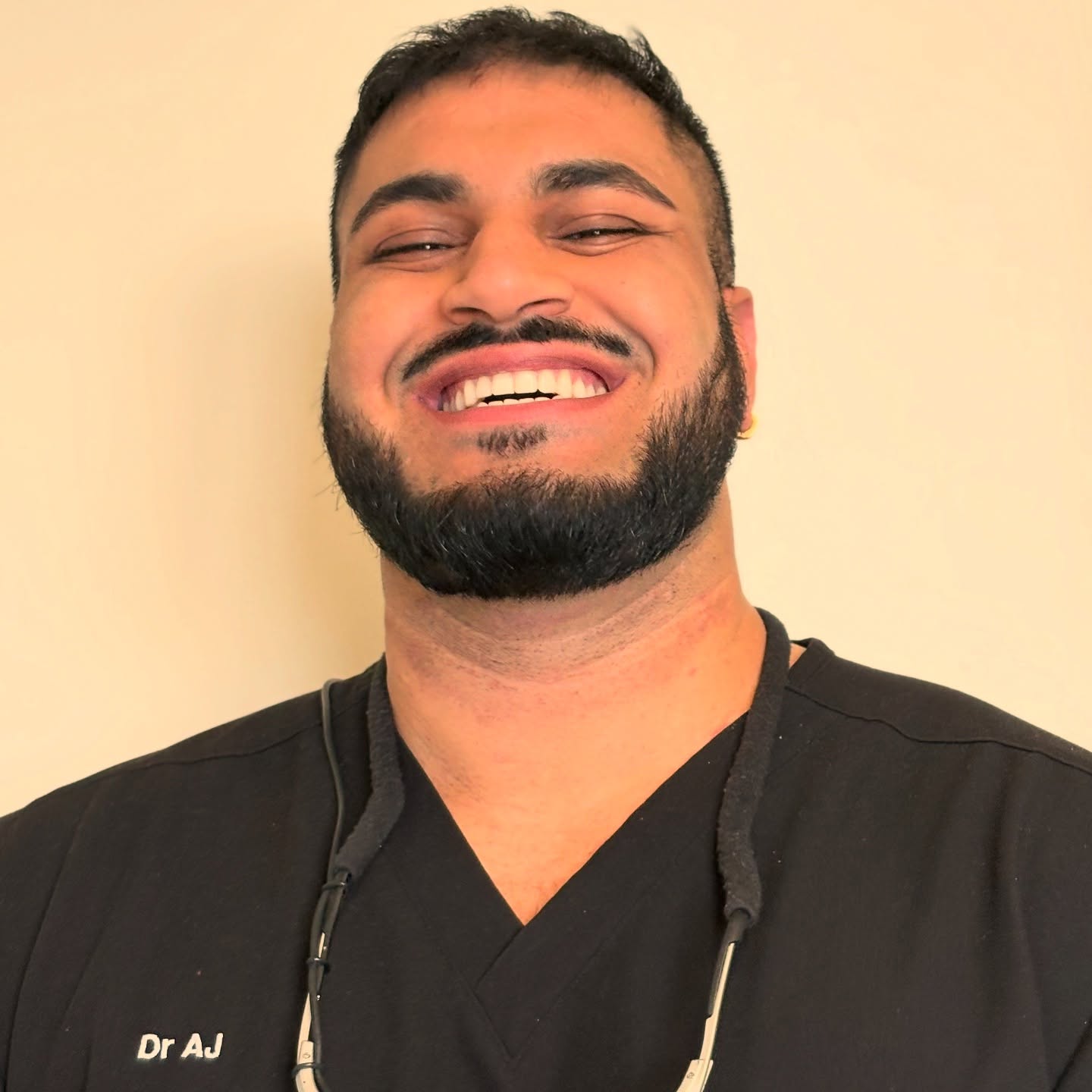 i'm dr arjun chawla, known as AJ to my patients. i am a general dentist who loves root canal therapy- long appointments, saving teeth with good music, what's not to love?
my long term goals are to complete further training in this specialty. at this time I am offering an extremely affordable private Endodontic referral service for dentists to refer any easy or challenging cases. i am competent in handling a range of scenarios and have completed a course in Advanced Contemporary Endodontics. check my bio for treatments offered.