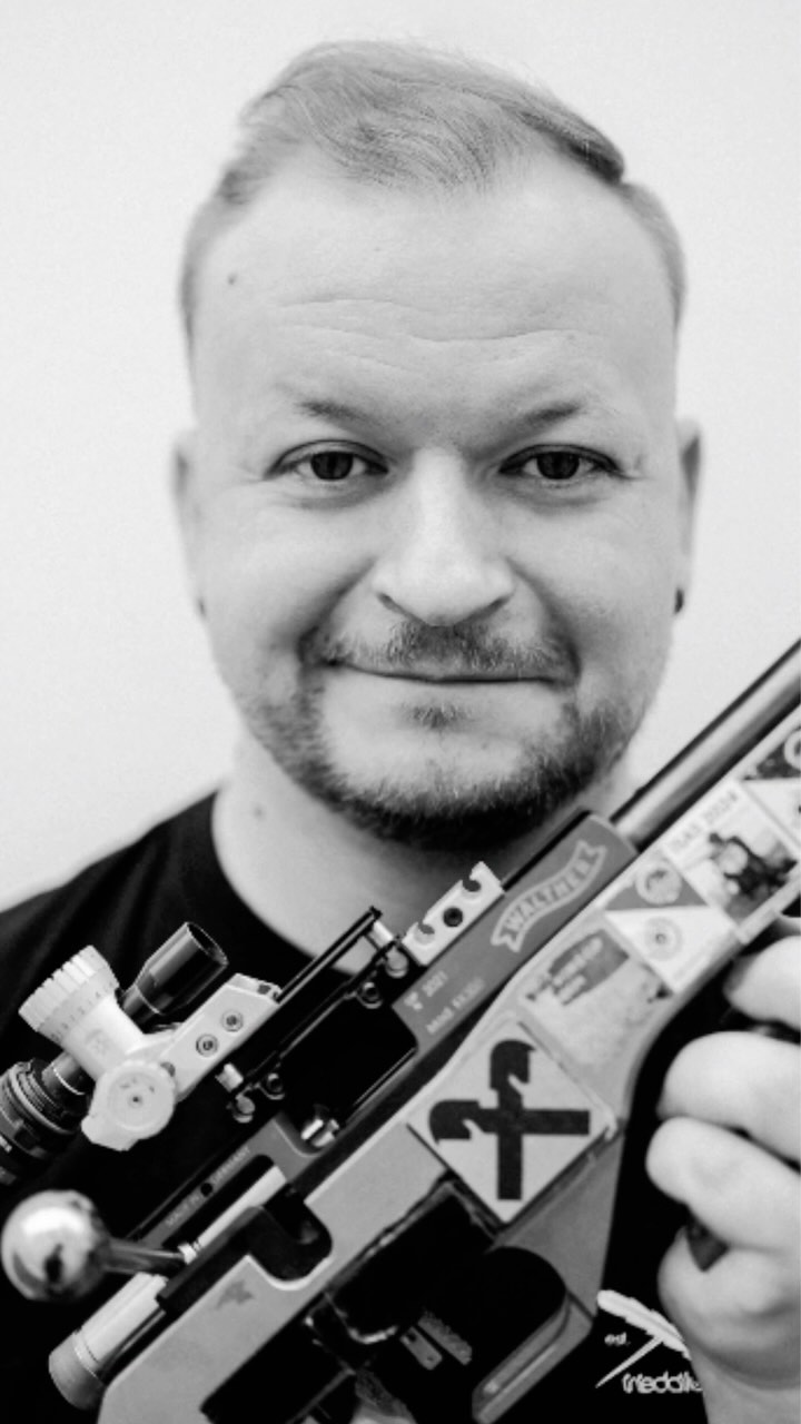 Meet the champions of our book insights at the @issf_official world cup in Munich this week! Shooting stars like @ninachristen_official @alexanderschmirl @lochbihlerjan & @doreen_vennekamp are fighting for 🥇🥈🥉. If you wanna know more about their mental strength, read their stories in the book „Insights - A deep dive into champions‘ minds“.
.
You can buy it at the world cup at the shops of our partners @se_shootingequipment, @gehmann_official & @deutscherschuetzenbund.dsb.
.
#worldcup #issf #münchen #munich #sportsshooting #airrifle #airpistol
.
(C) Photo Nina Christen: @swissshooting.ch