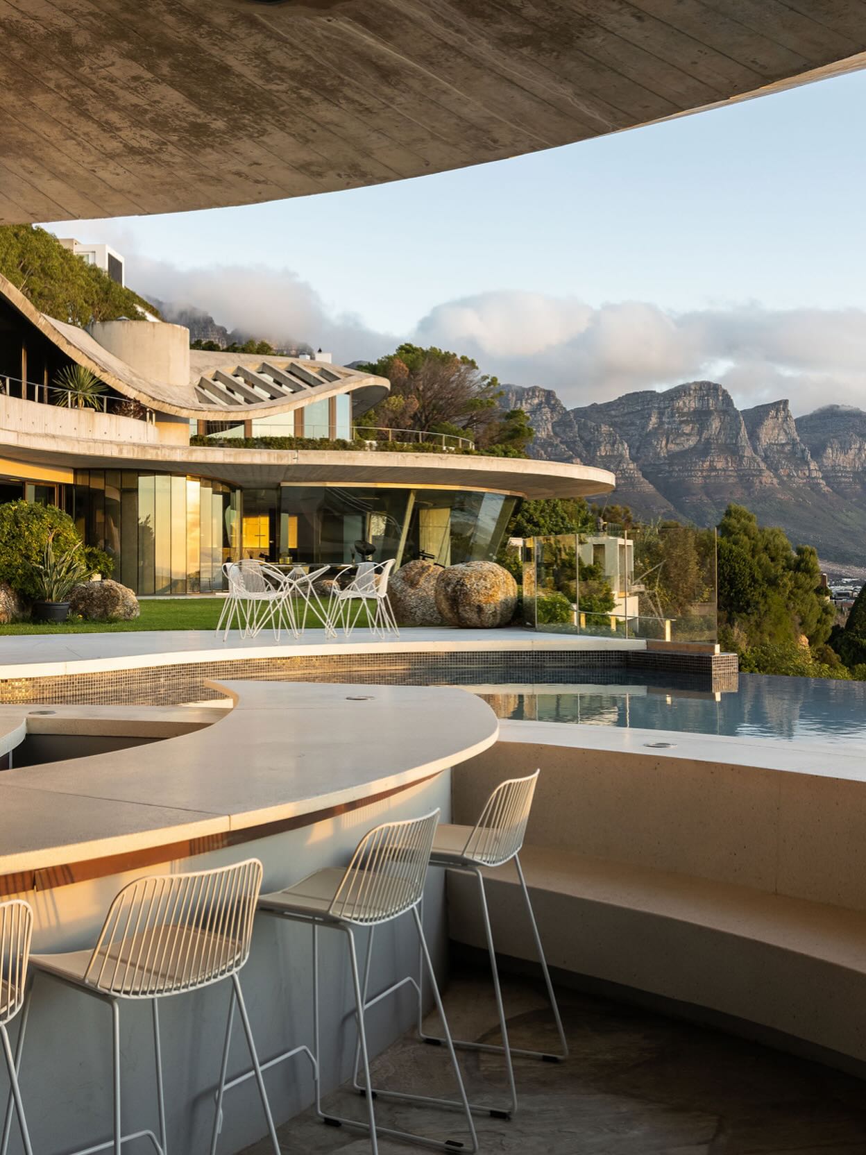 This is how architecture becomes atmosphere.