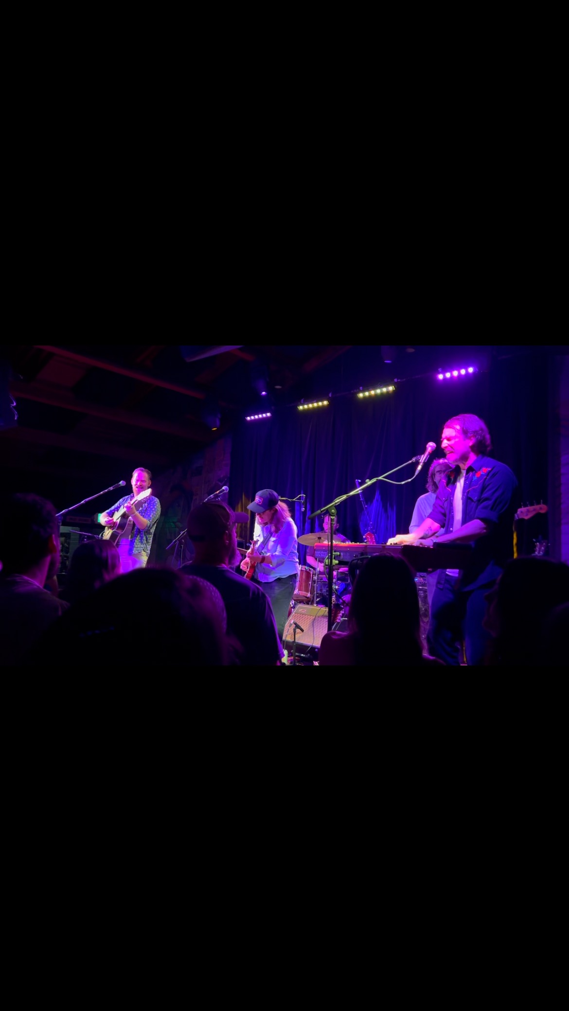 Excellent show last night at the Felton Music Hall! You played your guts out for us last night. Thank you!
Looking forward to seeing in Petaluma and hope you come back to Hum Brews again soon too.