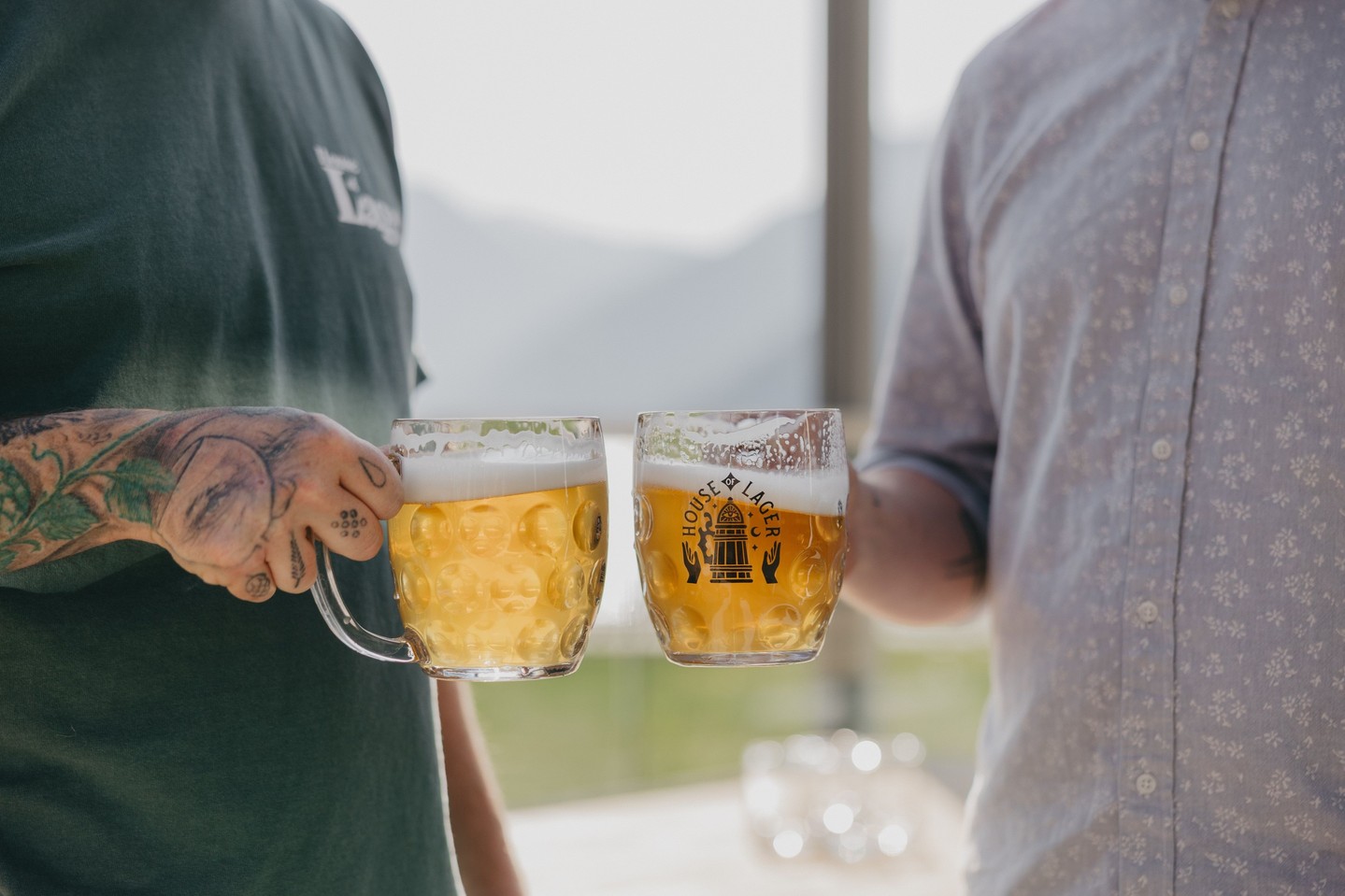 CHEERS TO THE DADS! //
Celebrate Father's Day with the perfect gift!
Grab a Stein & $50 Gift Card combo for just $75 — and as a bonus, receive a voucher for one FREE stein of beer, when you join us in the taproom.
🎁 Great gift. 🍺 Great beer. 💙 Great way to celebrate Dad.
Stop in and pick yours up today!
📸@palaskickassery
#giftideas #drinkup #beer #bccraftbeer #squamish #squamishisawesome #fathersday