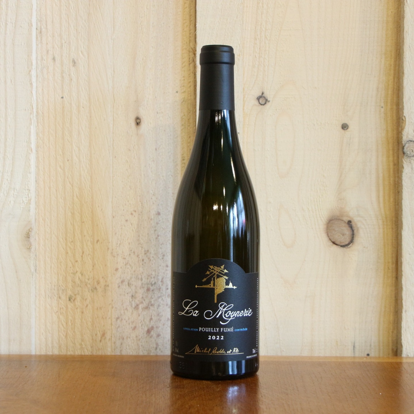 ☀️Nous, on les adore !
🥂 Tout d'abord, un Pouilly fumé, grand terroir, grand vigneron pour une pépite d'élégance et de fraîcheur, signé Michel Redde, domaine de la Moynerie. Parfait pour célébrer avec style cette fête des pères ! ✨
💥 Ensuite, du caractère dans la bouteille, découvrez Le Malgagnes Saint-Nicolas-de-Bourgueil. Un accompagnement idéal sur vos viandes rouges grâce à ce cabernet de 2019, épanoui et plein. 🍷
#fetedesperes #vinrouge #vinblanc #chailaserre #coupdecoeur #surprises