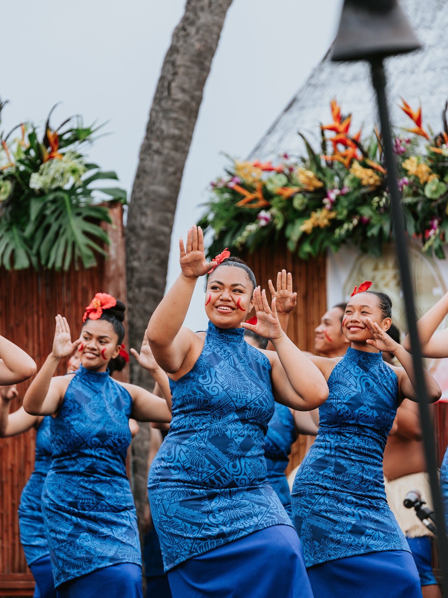 Mahalo nui to everyone who came out and made the Hawai‘i Kuauli Festival 2025 so special! 🌺✨ From the vibrant performances to the incredible marketplace and unforgettable memories—we’re so grateful to have shared this weekend with you.
Mark your calendars for next year! 🎉
Hawai‘i Kuauli 2026 is happening June 5–7 at the King Kamehameha Kona Beach Resort.
We can’t wait to celebrate with you again! 💃🌊🎶
#HiKuauli2025 #HiKuauli2026 #SeeYouNextYear
📸 @ahonuiproductions