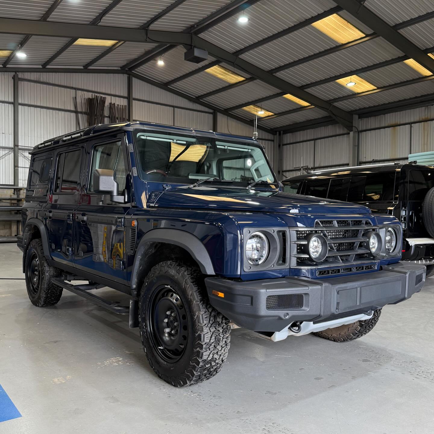 Ineos Grenadier Commercial.
Completed convertible seating/bulkhead protype.
Enquire for more information.
#ineos #ineosgrenadier #ineosgrenadier4x4 #ineosgrenadiers #letstakethisoutside #landrover #landroverdefender #commercialvehicle #commercialvehicles #van #vanlife