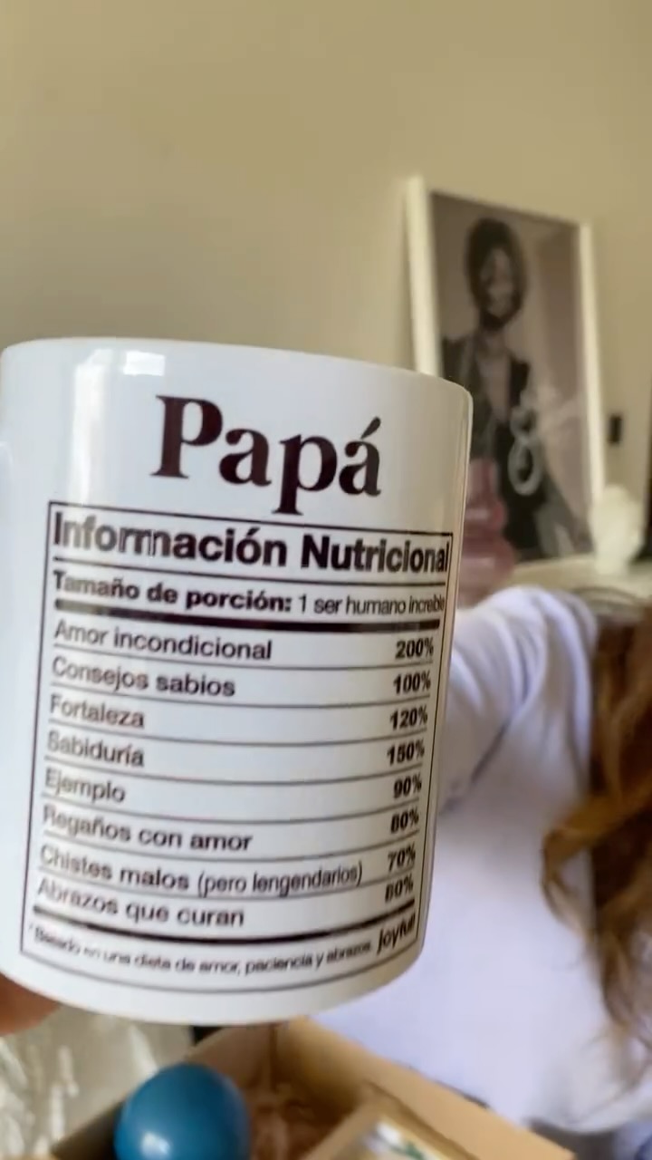 Regálale a Papá algo que le llegue al corazón🤍. Compra en www.joyfulcreate.com (el link está en nuestro perfil)