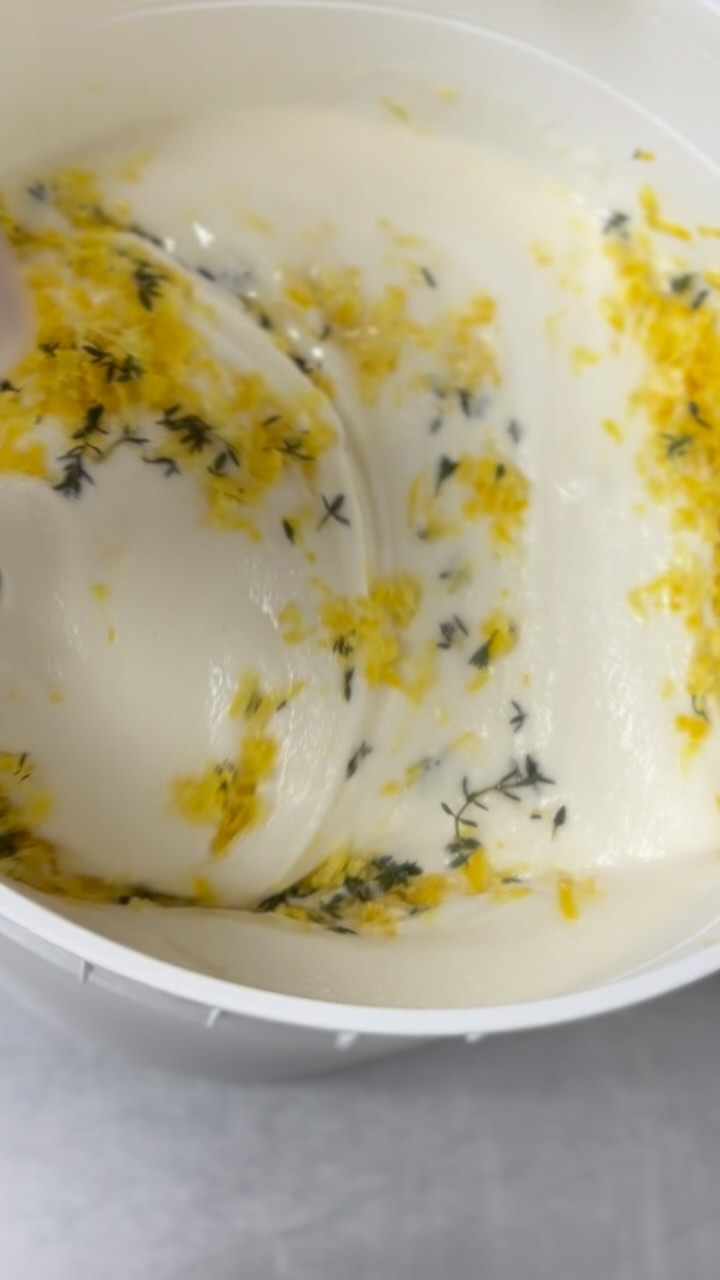 We take our TIME with the Lemon Thyme 🍋🌿
We are always looking for ways to improve our recipes and we are proud of this one! Hand grating our lemons and hand plucking our thyme leaves! Come try the Lemon Thyme Ice this weekend ✨
#twistedice #fairhope #baldwincounty #sweettreats #frozenfun #healthy #familyvibes #gulfcoast #gulfcoast #dessert #alabama #lemon #thyme #loopylemon