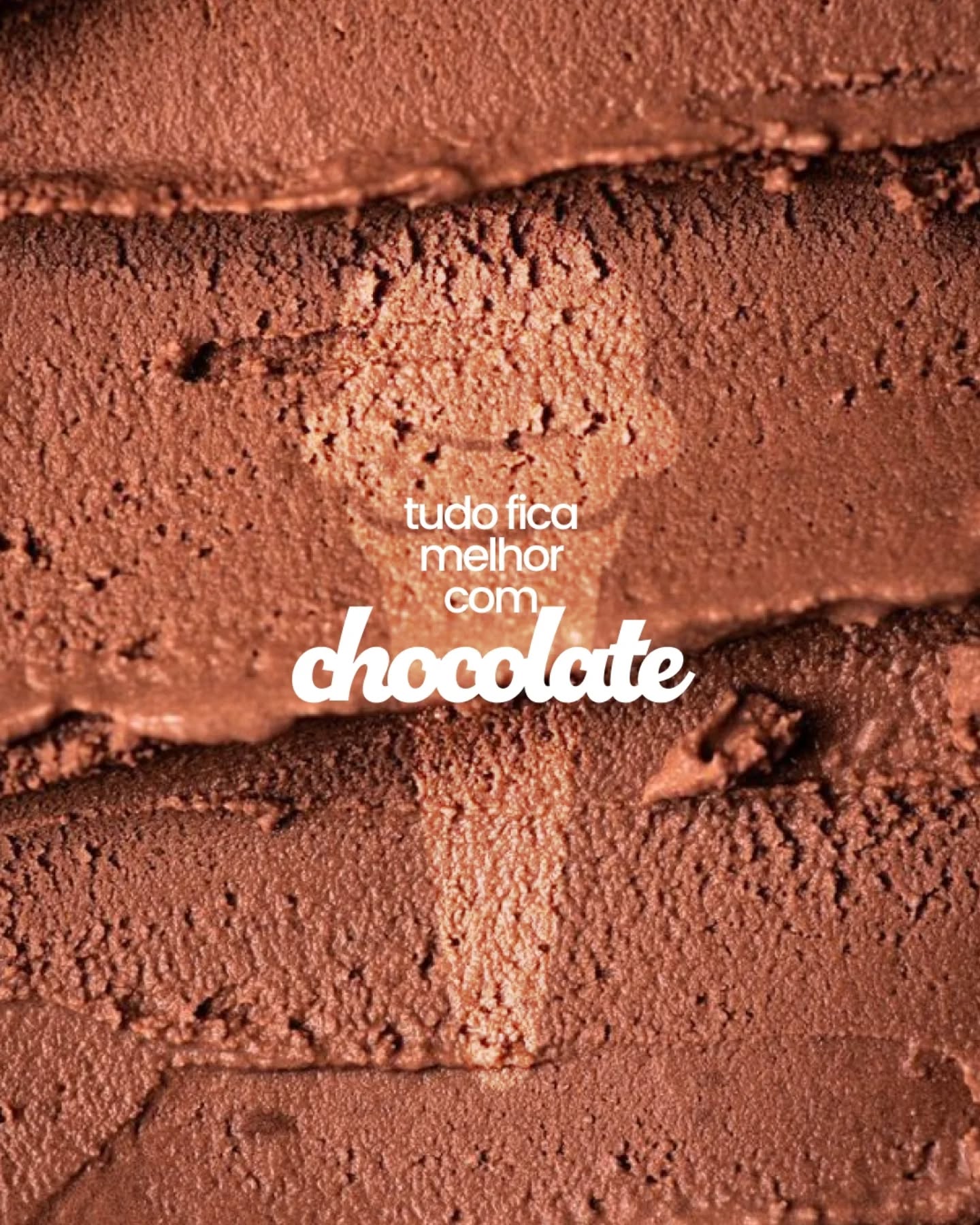 Sorvete de chocolate é tão bom que deveria ser até um elogio, tipo: "Você é tão sorvete de chocolate!" 😋😂
Ainda mais se for Ice Spice, aí melhora em 100% e até nos sentimos uma estrela.
Venha provar essa delícia!