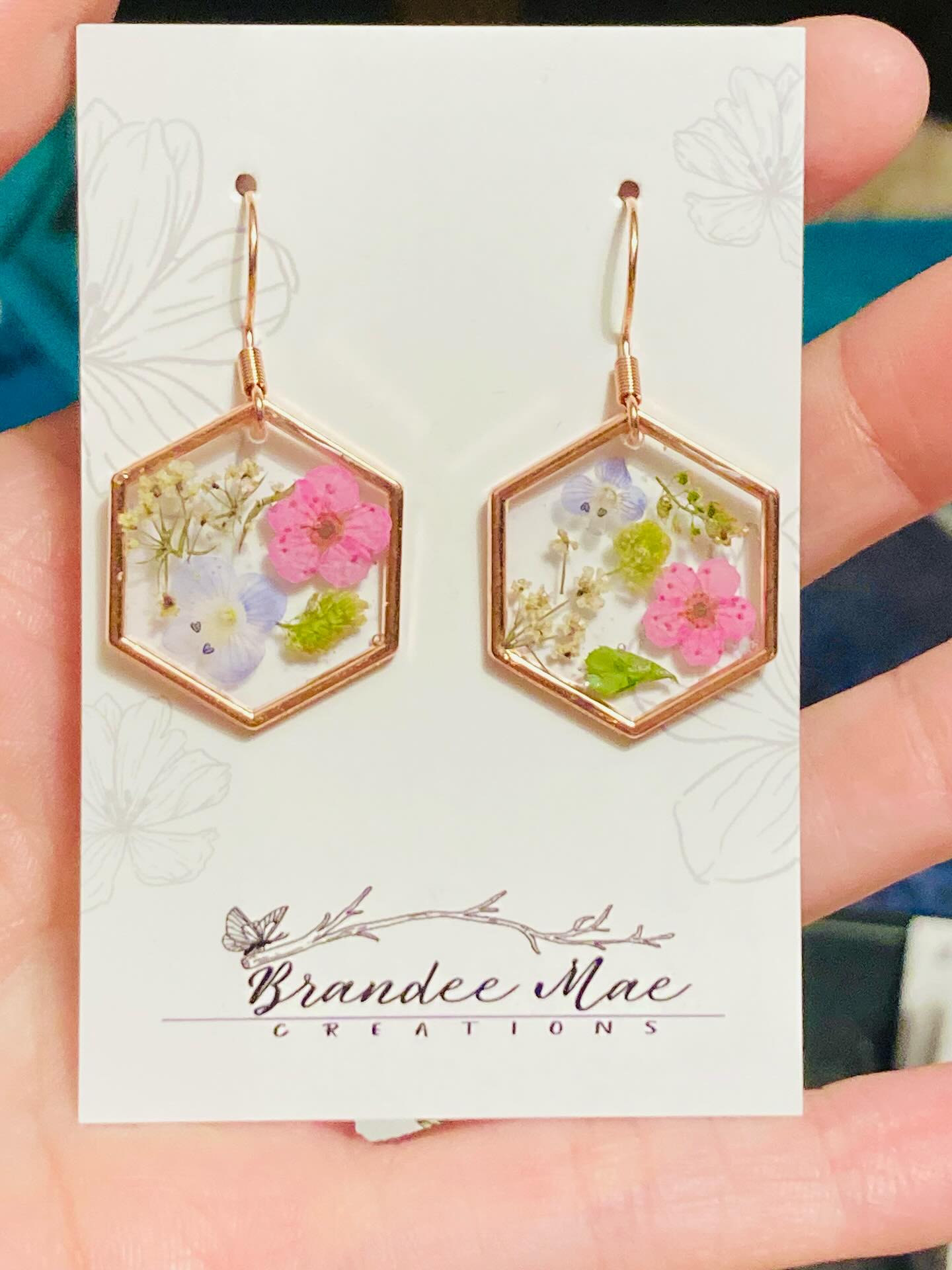 Tiny wildflower mix earrings are back in stock in all different shapes and sizes. Here are just a few… find them at an in-person market near you. I’ll be in Downtown Auburn this Friday from 5 to 9 PM.