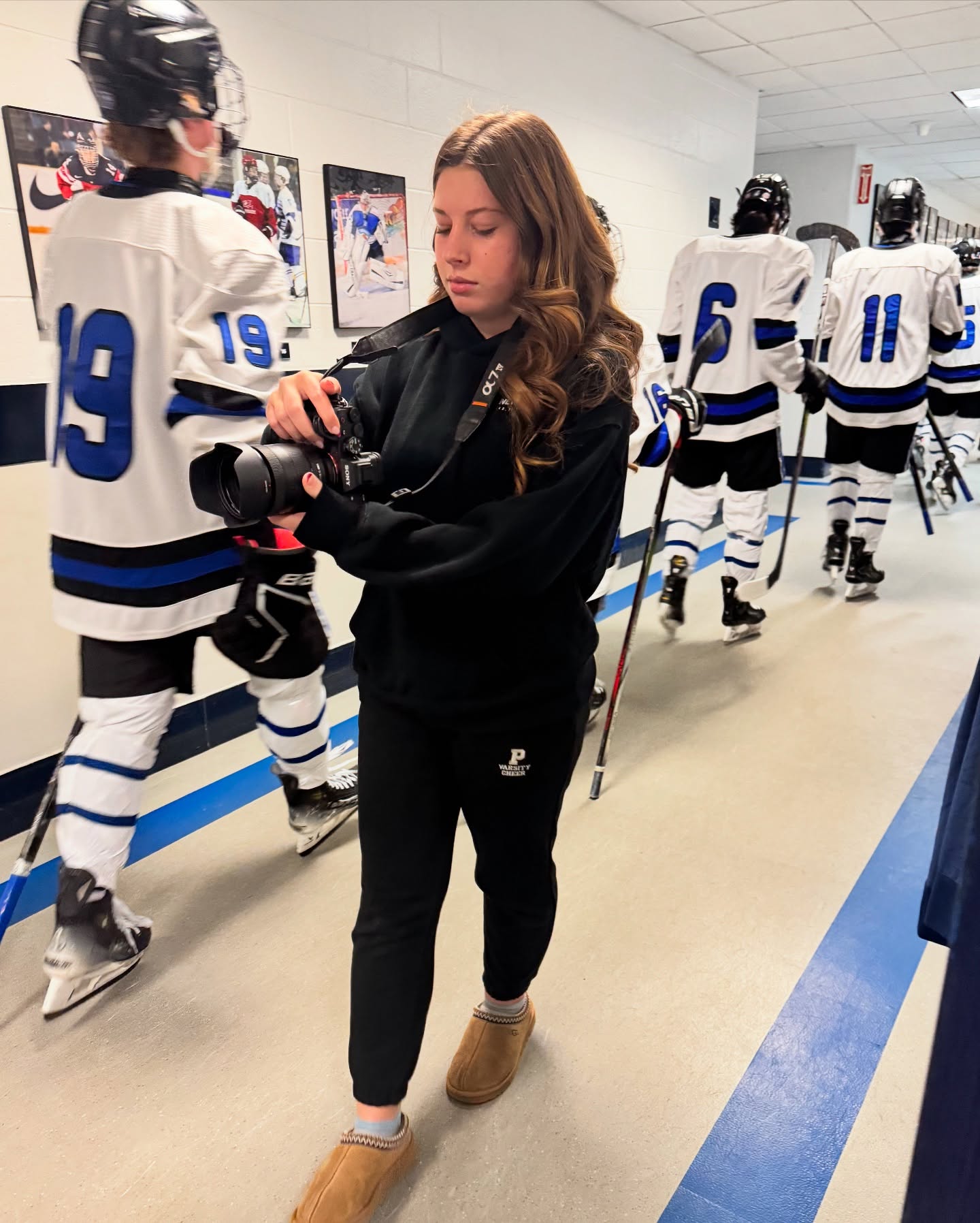 the biggest thank you to @oysterriverathletics for letting me cover events the past 2 years. I am forever thankful. Having a space to explore a now career path and the amount of support has meant the world to me. I am so thankful to all the athletes, fans, and parents who have invited me to so many games, as well as the school for always working with me to make these dreams come true. I am so excited for this fall at @uofsc continuing this dream by majoring in sports media!!