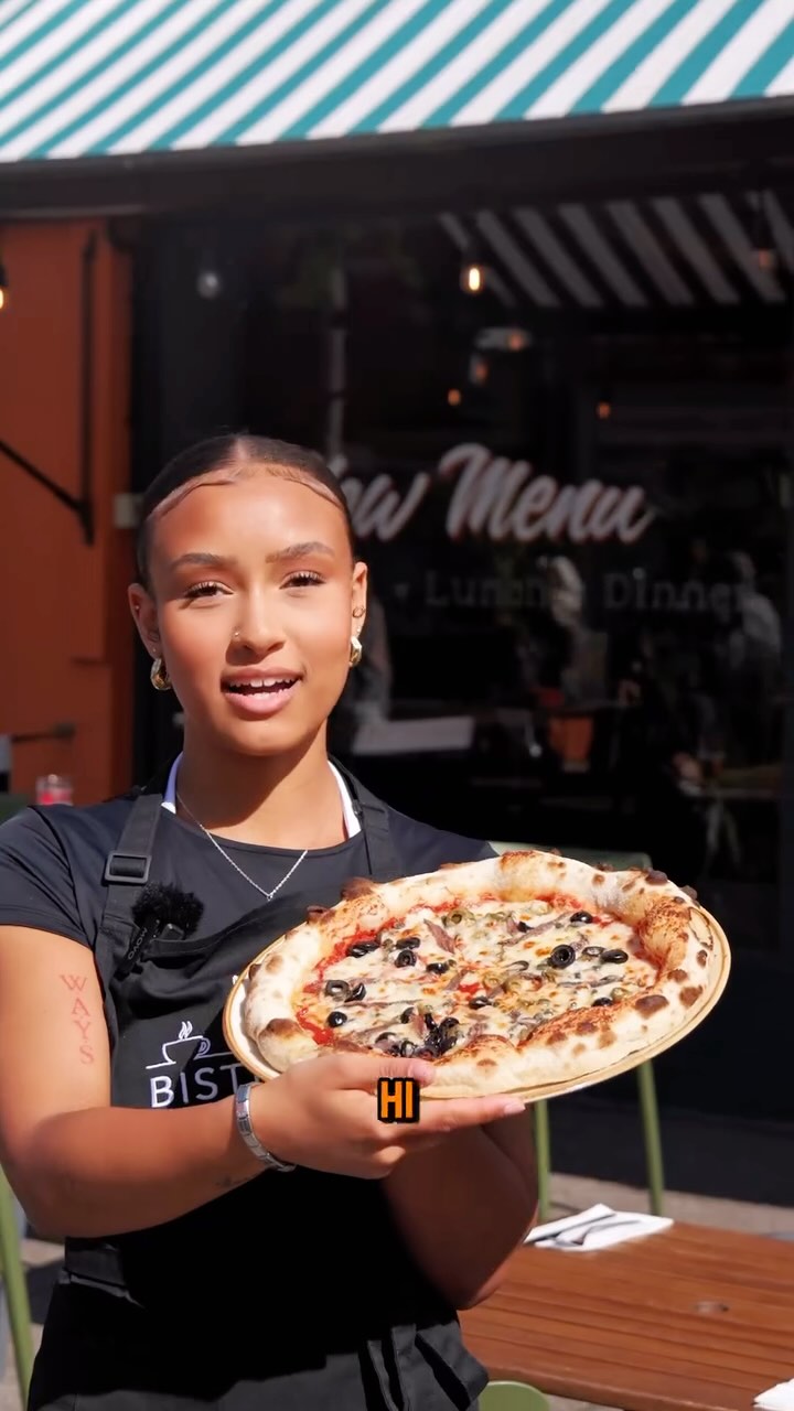 Pizza Napoli now available on our menu ๐โ
#Bistro66Beeston
#nottinghamfood #nottinghamrestaurants #nottinghamrestaurant #nottinghampizza #pizzanottingham #neapolitanpizza #sourdoughpizza