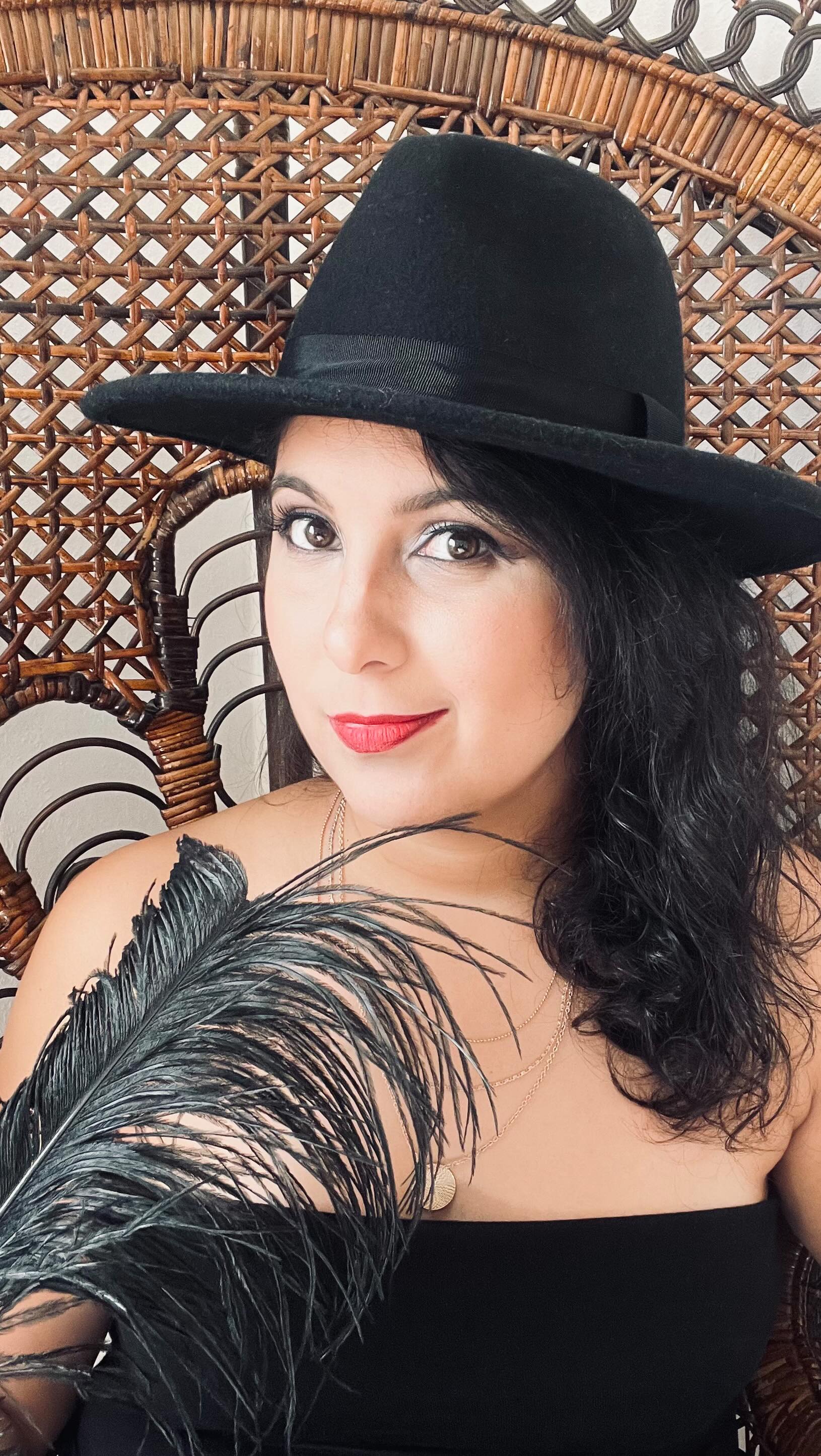 🎵 Ciel on m’avait pas dit que je devais être une magicienne 🧙🏻♀️
Entre Gims et Harry Potter 😂 j’aurais du m’hybrider avec les idées Business !
Et toi, c’est quoi ton mix perfect ?
#business #businesscreative #artisancreateur #createurfrançais