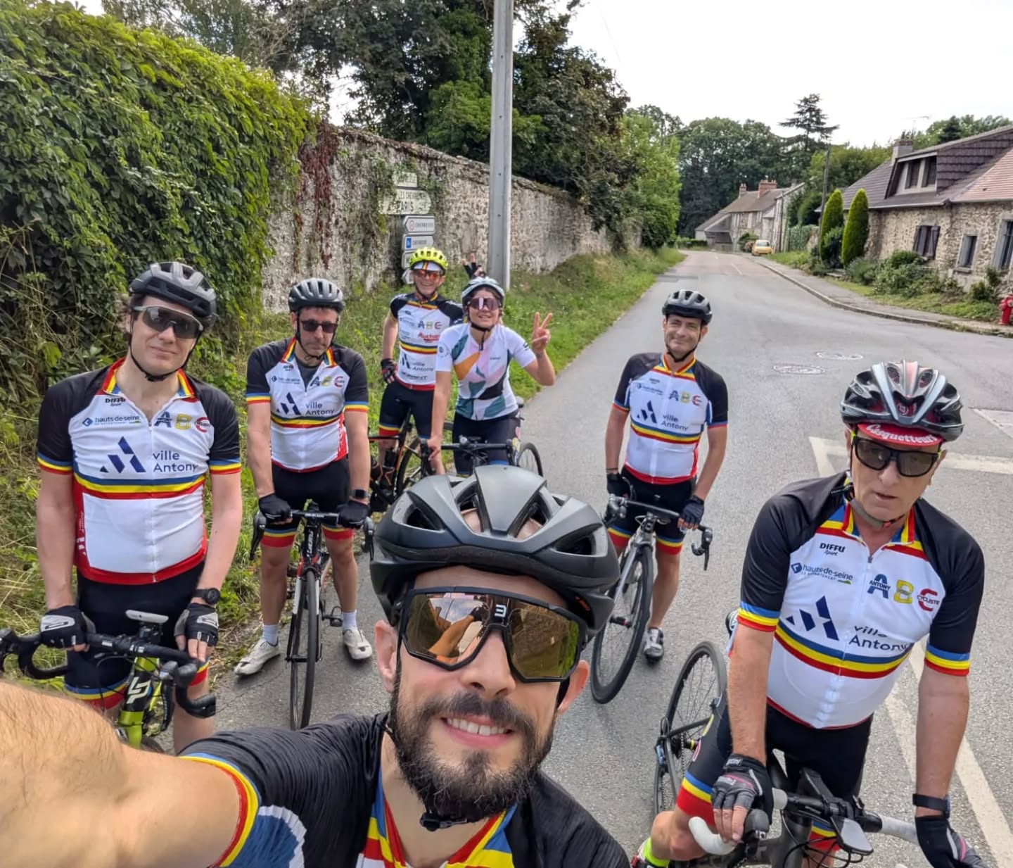 #ABCaccess 🟦🟨🟥
Nous souhaitons bon vent à Gautier qui va prochainement quitter la région parisienne 👋