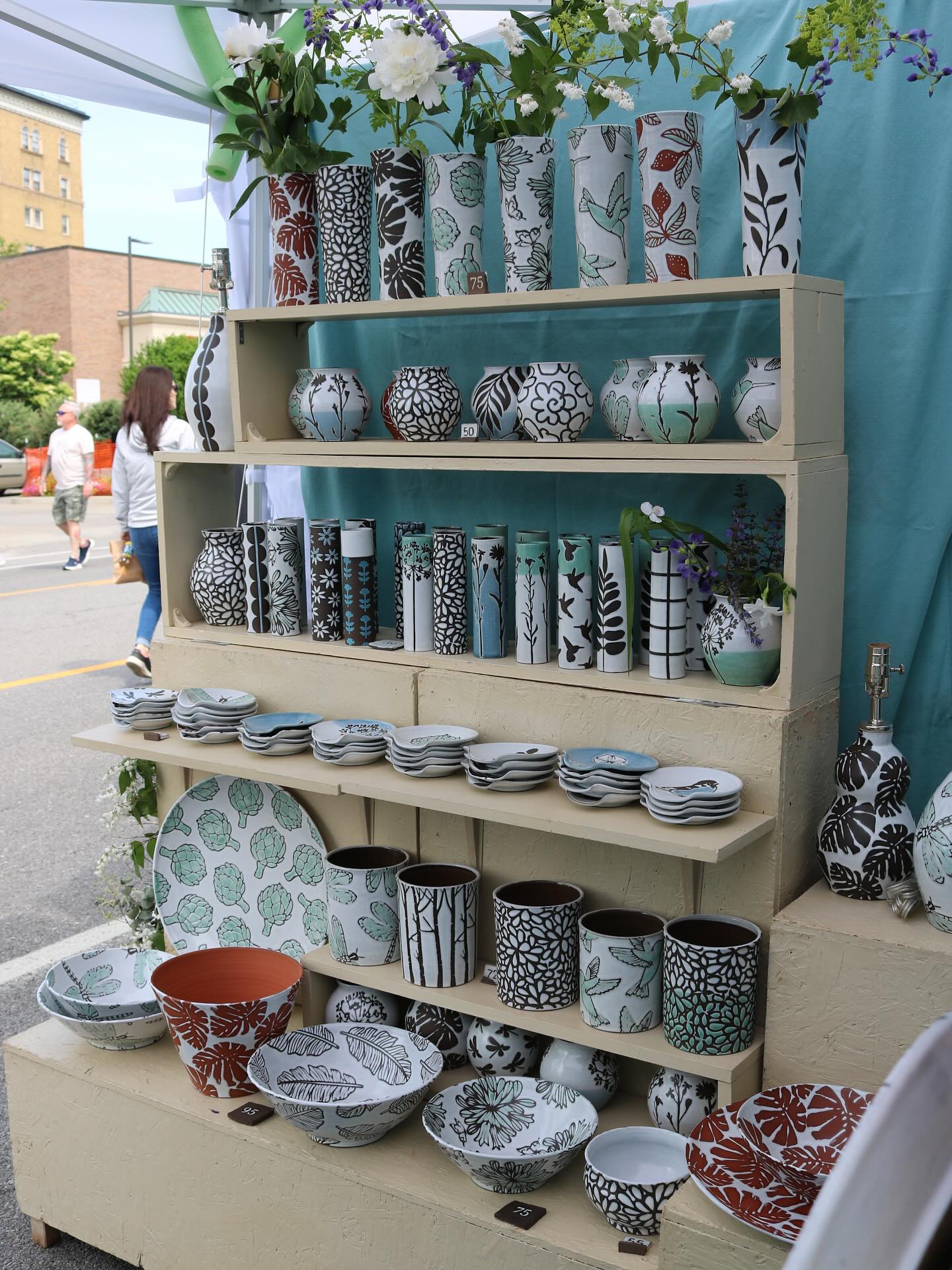 Allentown is today and tomorrow in Buffalo, New York. Come check it out, my booth is right across from the residence Inn🤗🌞 #pottery #ceramics