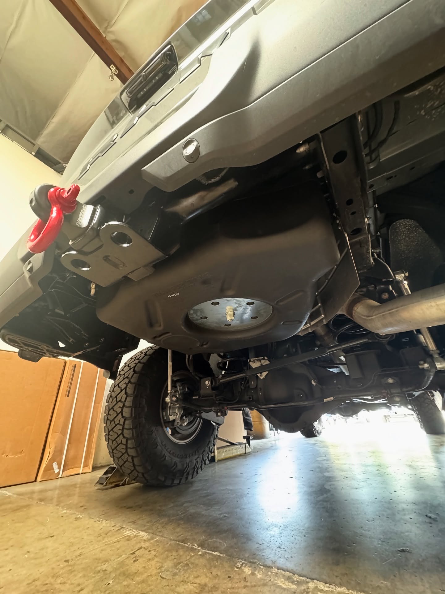 2024 Ram Rebel 2500 We outfitted with a 52 gallon @titanfueltanks replacement tank and also installed there 30 gallon spare tire tank. American Work Cover Jr. by @truckcoversusa. AEV snorkel by @aevconversions. This custom also wanted a CMRS radio and a Cellphone Signal Boosters installed under the front two seats.
#linexsandiego #linexsd #linex #ramteuck #ram #truck #overland #4x4 #offroad #coatings