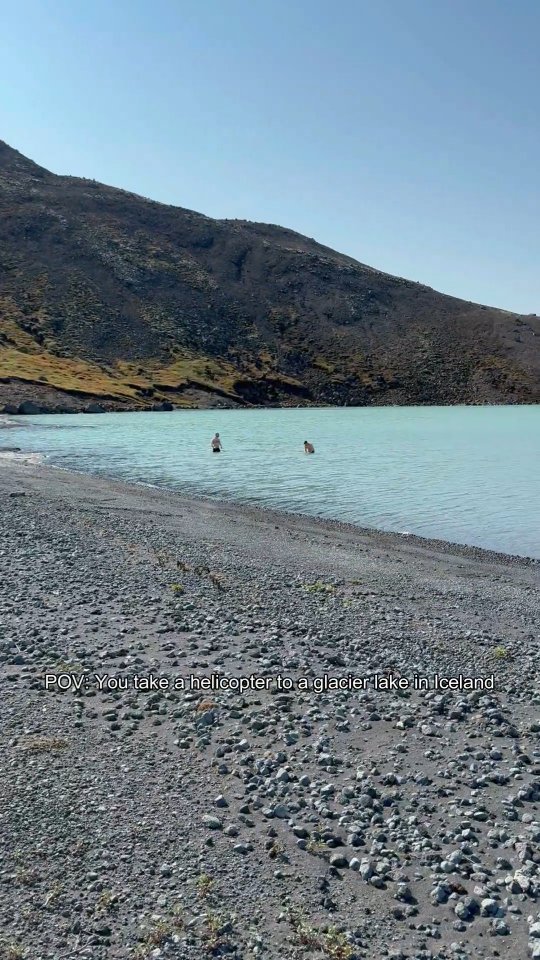 Exploring the highlands of Iceland by helicopter 🚁🙂
Swimming in glacier lakes
Relaxing in secret hot springs
Breathing the cleanest of airs
Contemplating the stillness of nature
And taking in the beauty of Iceland from above
I guide people through these health & personal development experiences, send me a message if this calls you ✨❤️💯
#iceland #helicopter #helicoptertour #visiticeland #luxurylifestyle #wellnessjourney