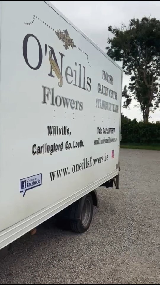 📍 The A91 Food Truck will be on-site tomorrow at O'Neills Flowers, Carlingford @oneillsflowers for the "Work Smarter, Not Harder" event! 🌸
We'll serve up delicious food while you enjoy a day of floral inspiration, learning, and networking 🌮🚚✨
@kaysflowerschool
#oasisfloralproducts #florallife
#A91FoodTruck #ONeillsFlowers #KaysFlowerSchool #OasisFloralProducts #Floralife #WorkSmarterNotHarder #FloralEvent #CarlingfordEvents #FloristryIreland #SupportLocalBusiness #FoodTruckVibes #FlowerBusiness