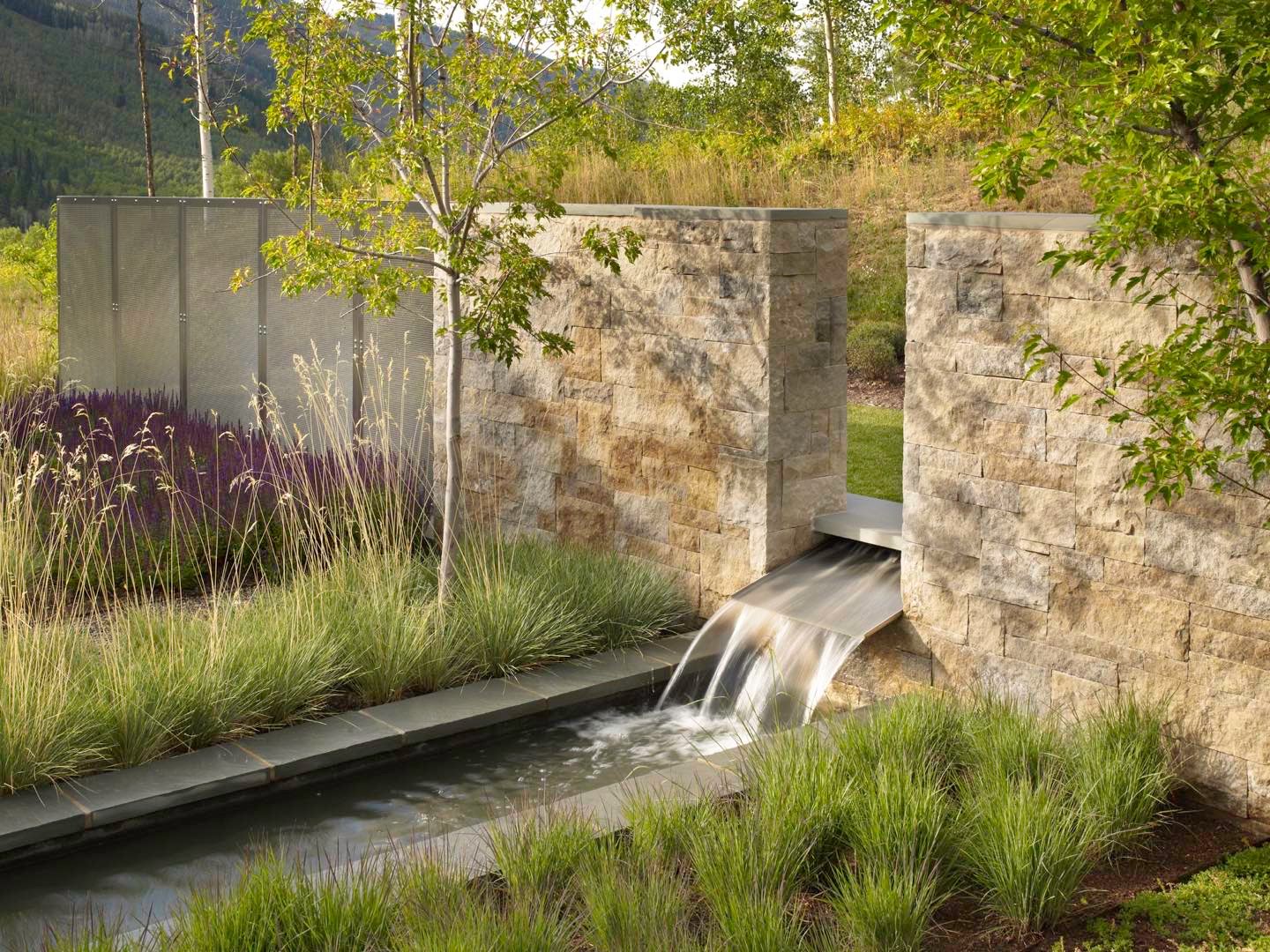 introducing water into the courtyard creates a seamless connection with the surrounding landscape. 🌳
By taking advantage of the recently restored hillside adjacent to the courtyard, our design team uncovered opportunities of visual and material relationships which tie the space to the revitalized environment beyond. ✨
📸: @jasondewey
#labdscapearchitecture #landscapedesign #gardendesign #design #landscapephotography #outdoorliving #luxurylandscape #luxurydesign #landarch #landscapefirst #detailsmatter #designwithpurpose #placebaseddesign #designinspiration